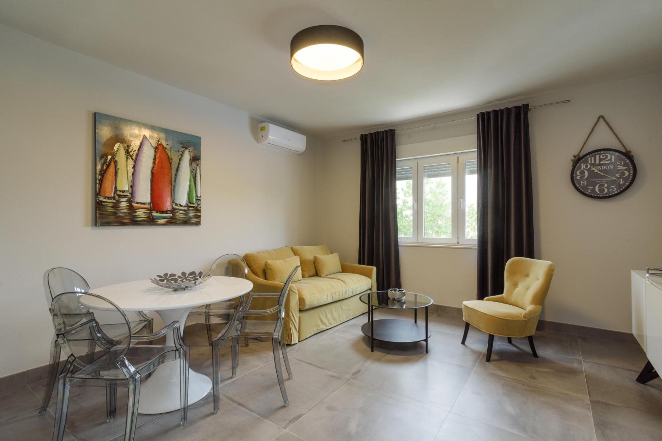 Apartment with Sea View