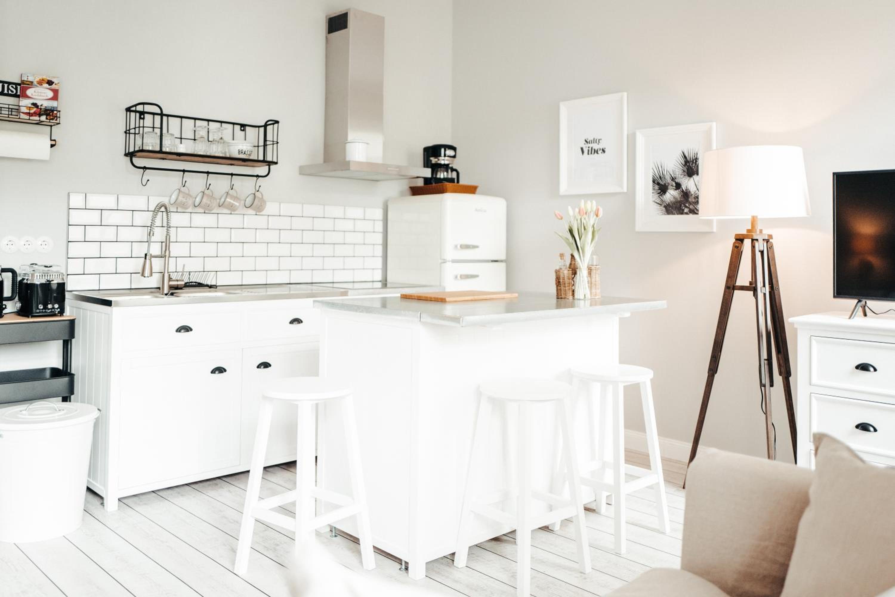 Studio Apartment photo 2