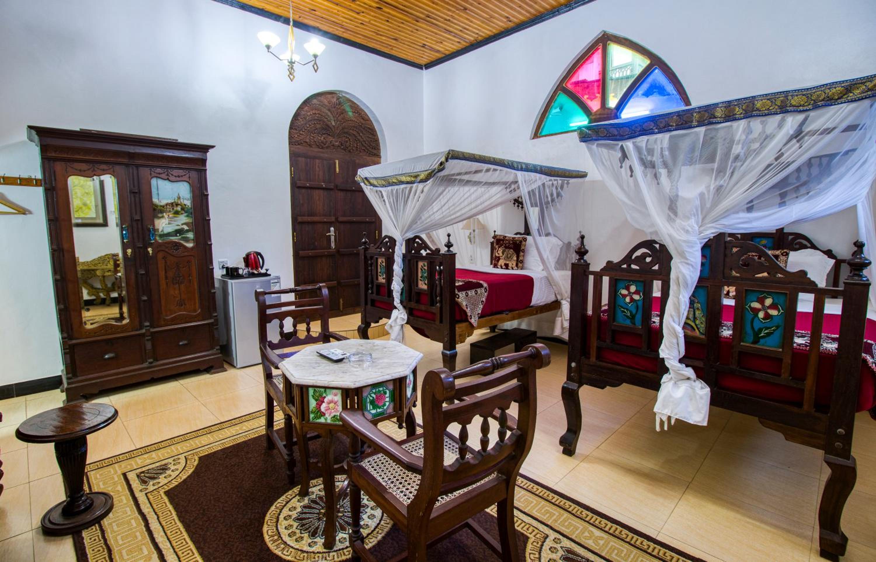 Twin Room with Balcony and Sea View