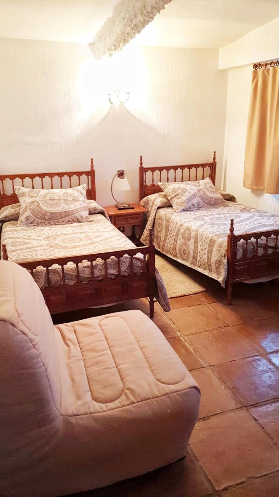 Casa de cuatro habitaciones