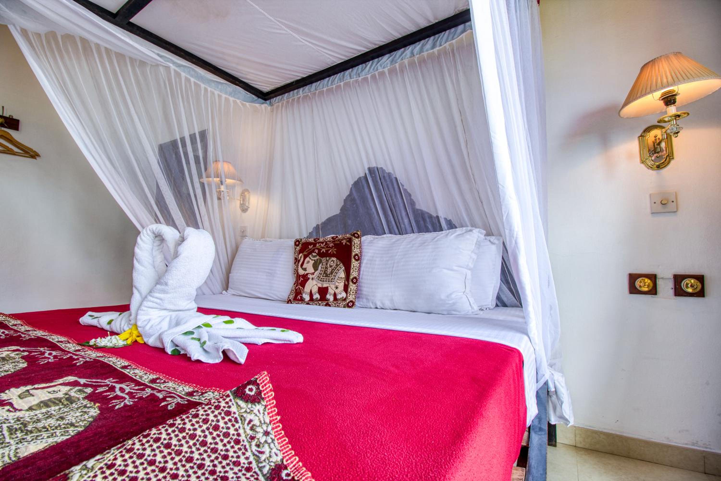 Double Room with Balcony and Sea View