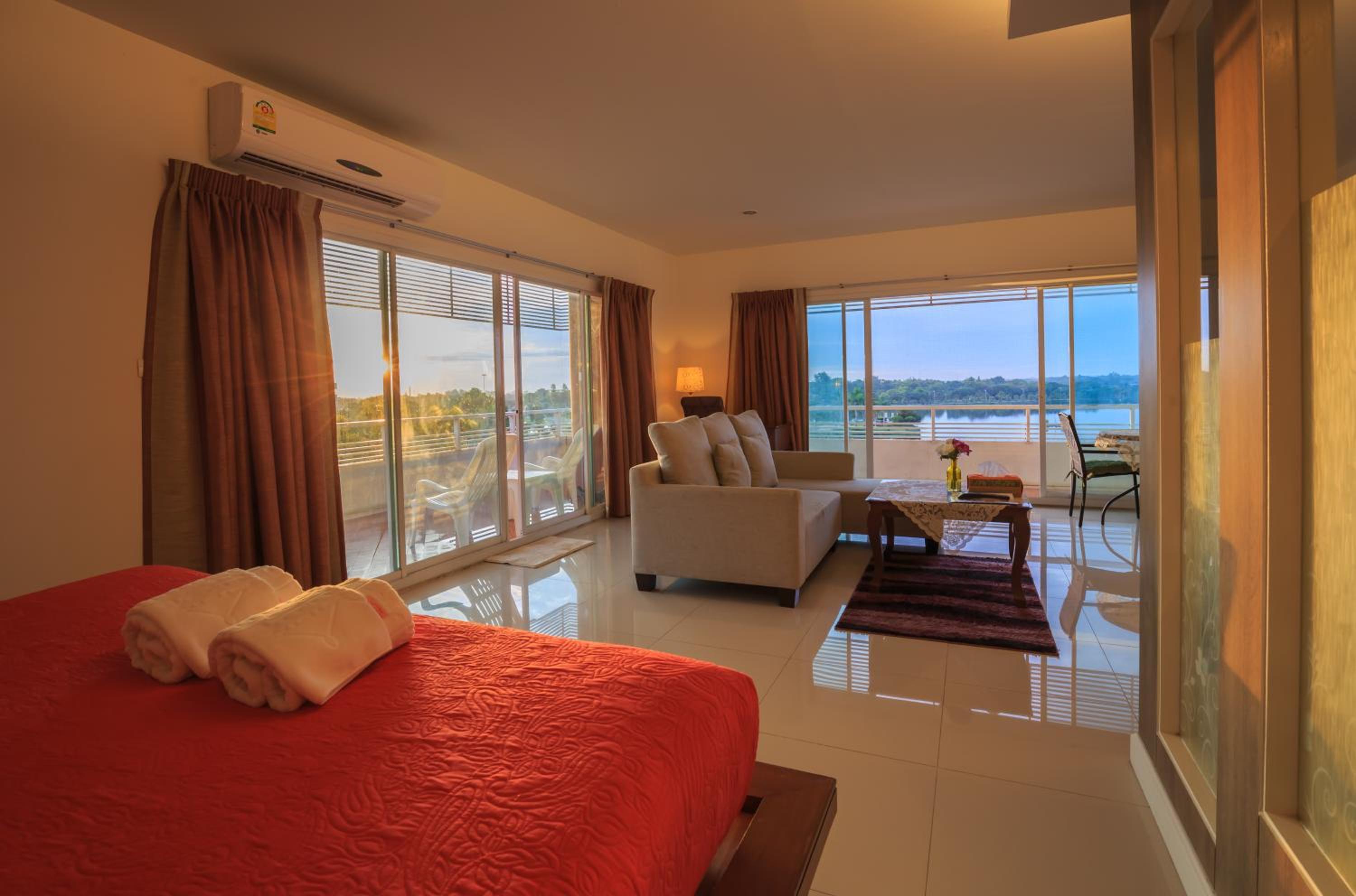 King Room with Garden View - Photo 1