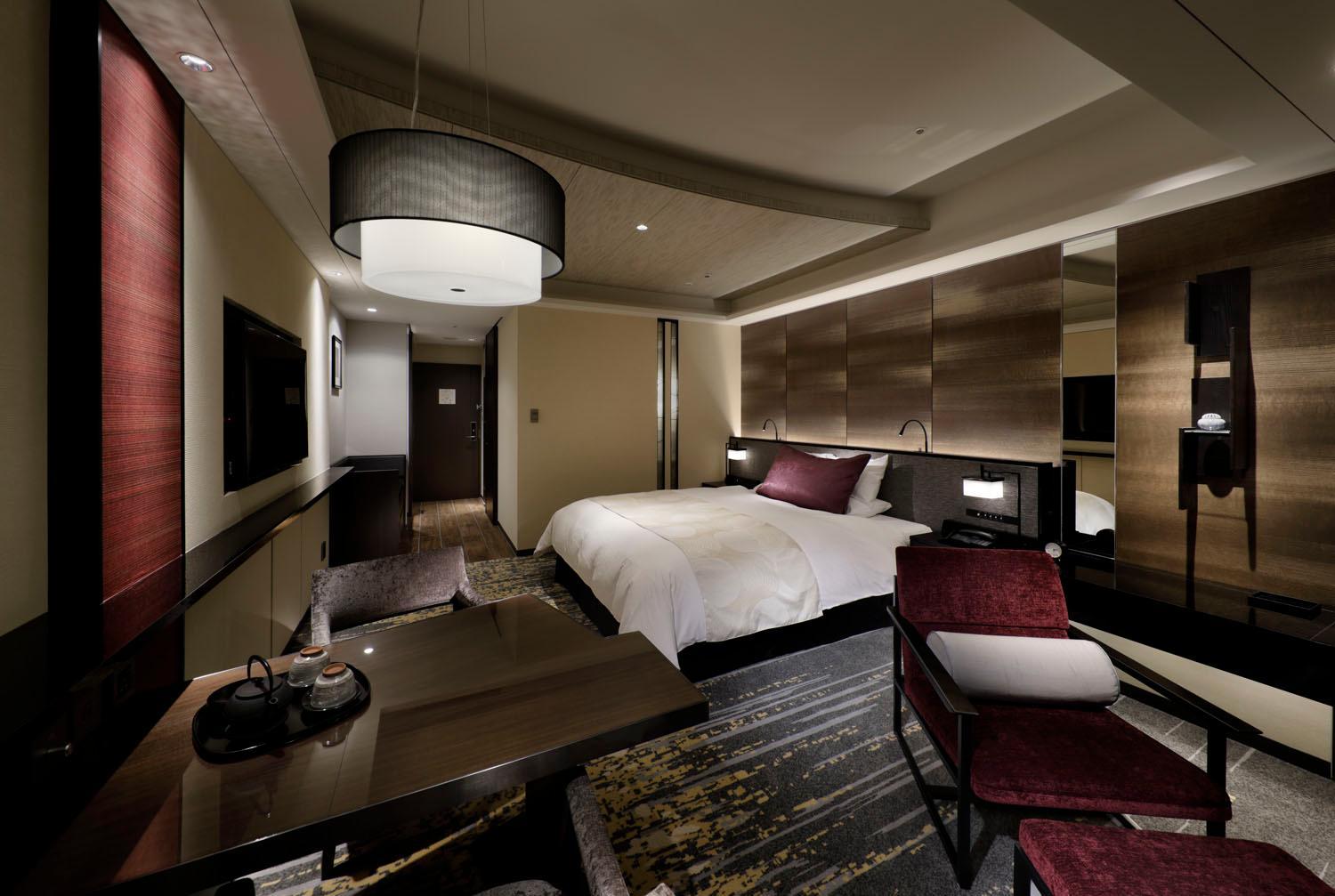 Deluxe Double Room with Club Lounge Access - Non-Smoking - Photo 8