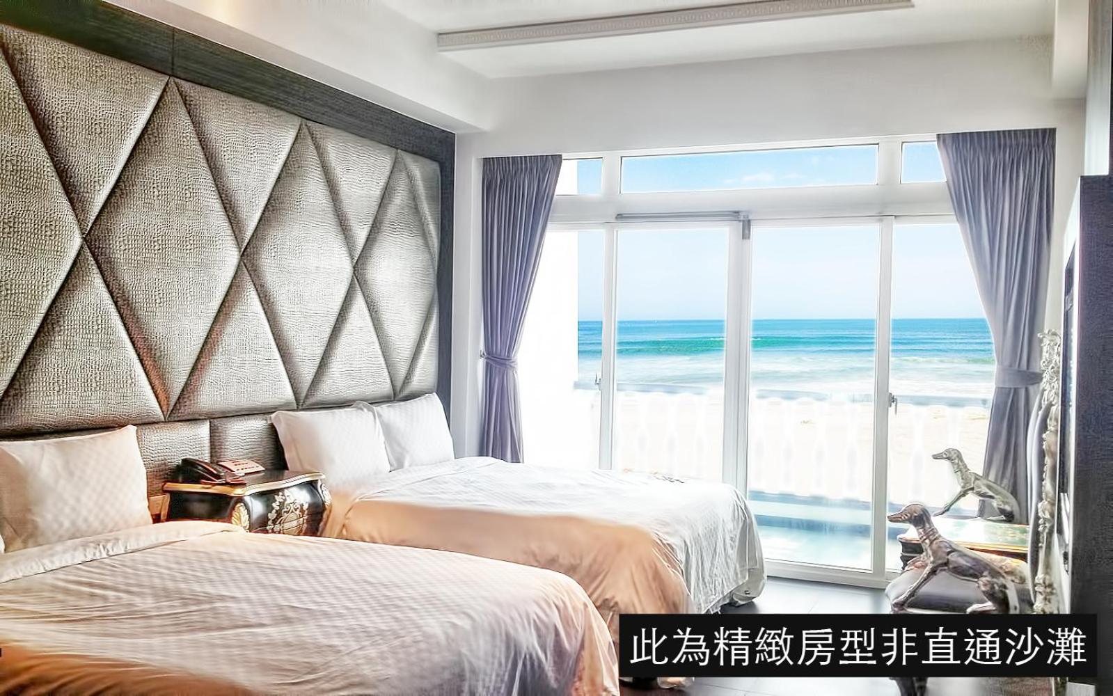 Family Room with Sea View