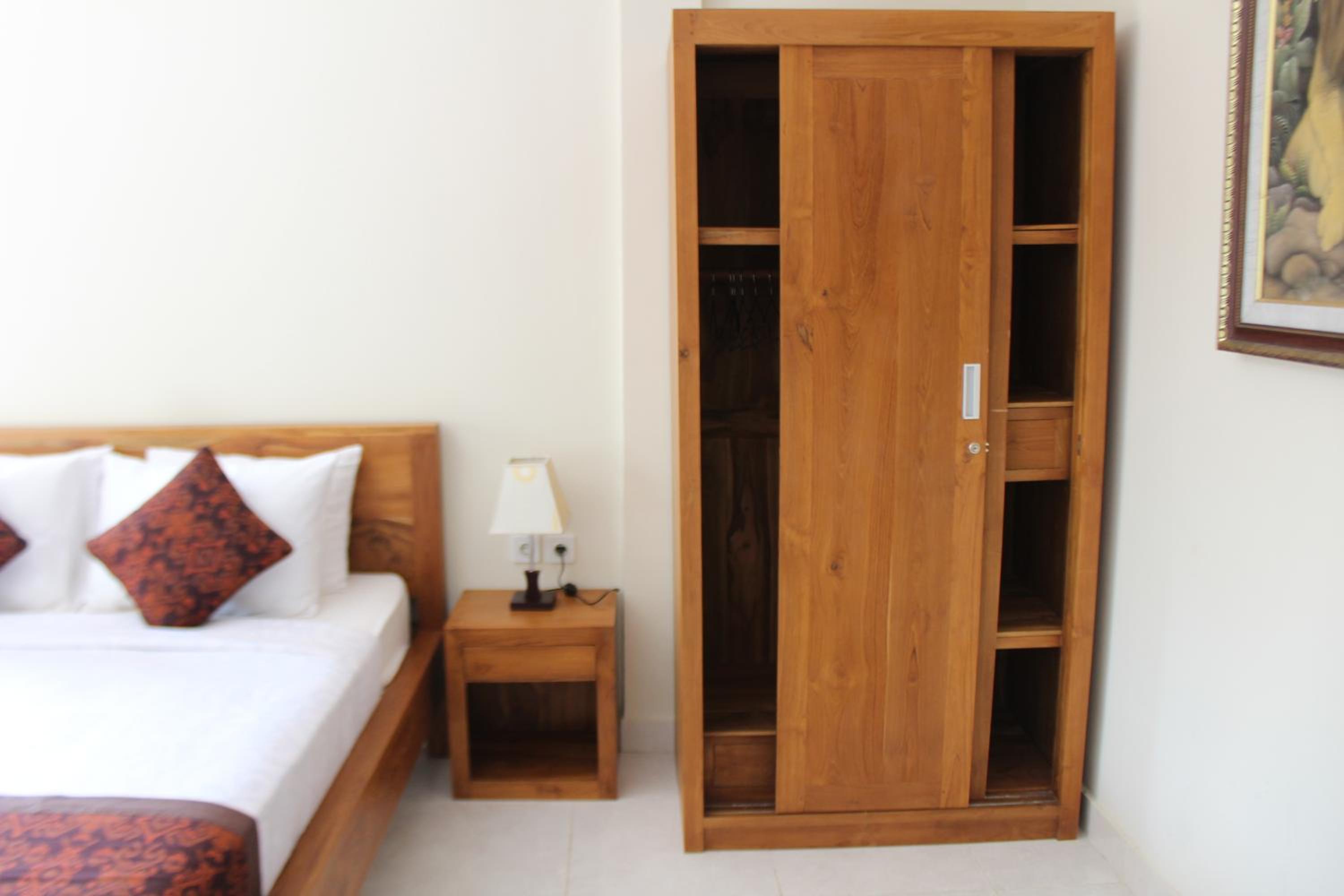 Deluxe Queen Room - Photo 32