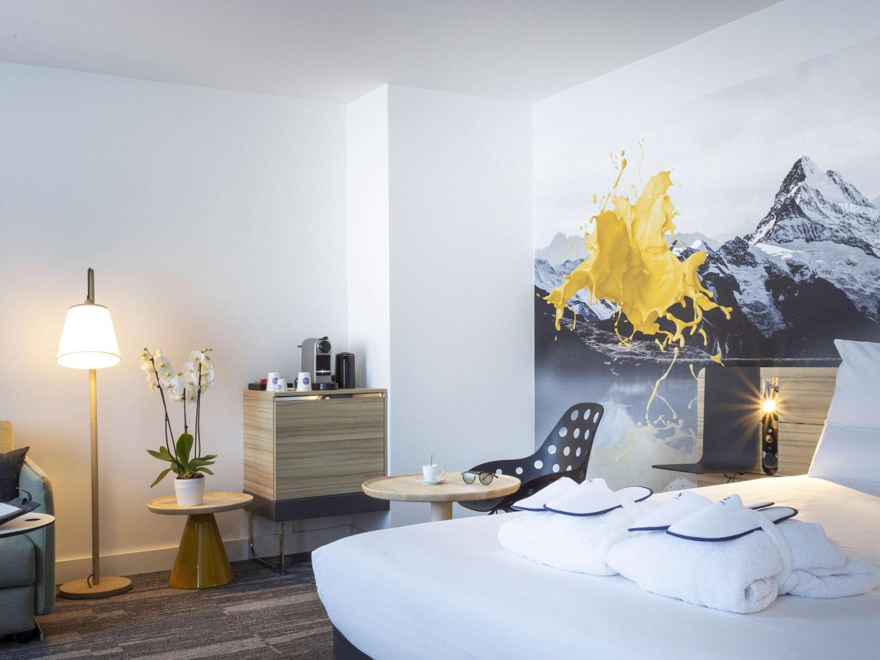 Junior Suite with One Double Bed And Sofa - Photo 6