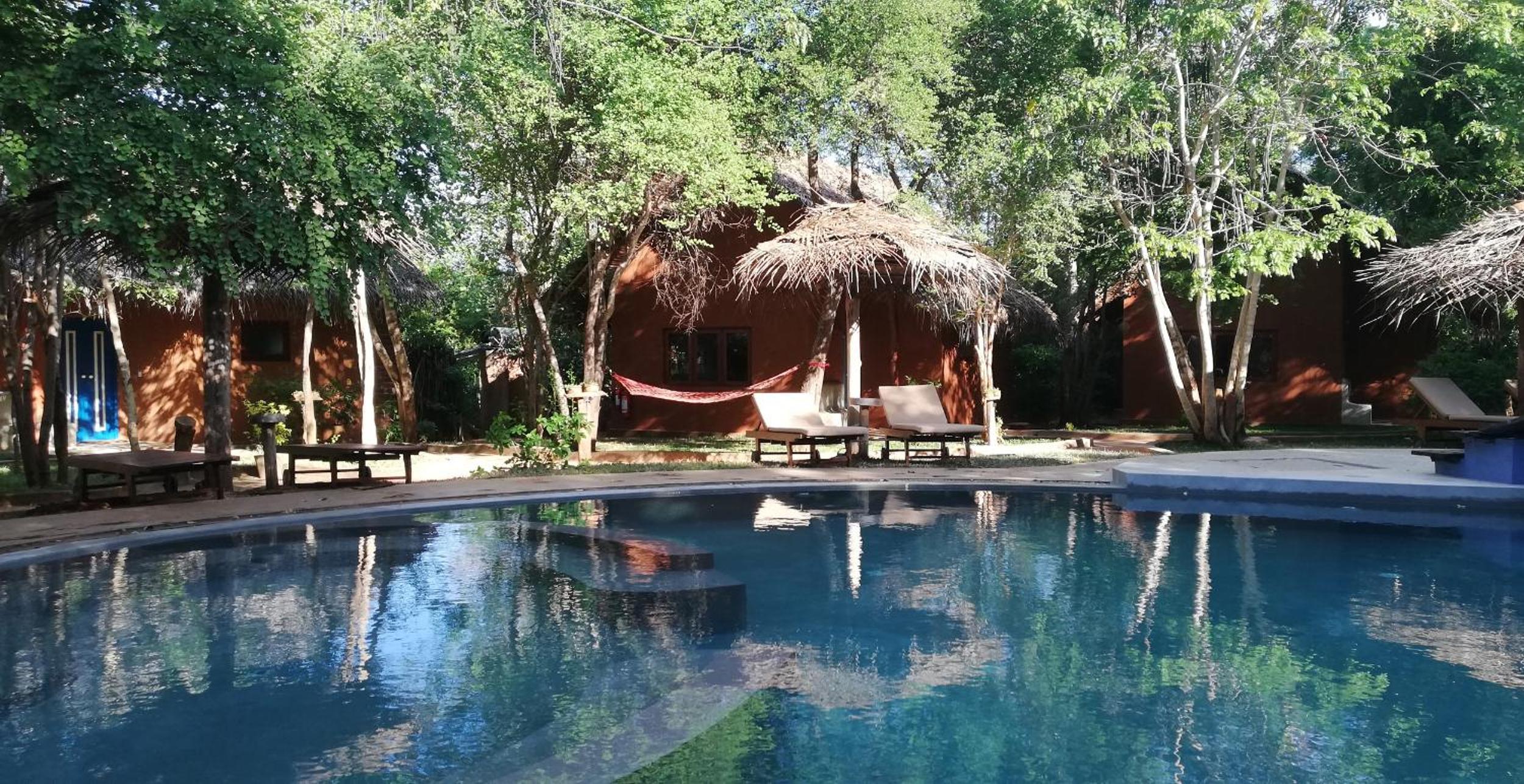 Traditional Bungalow photo 1