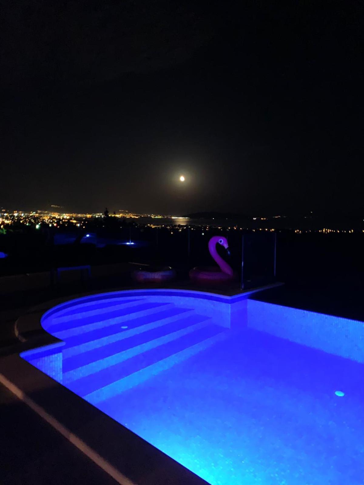 Villa photo 3