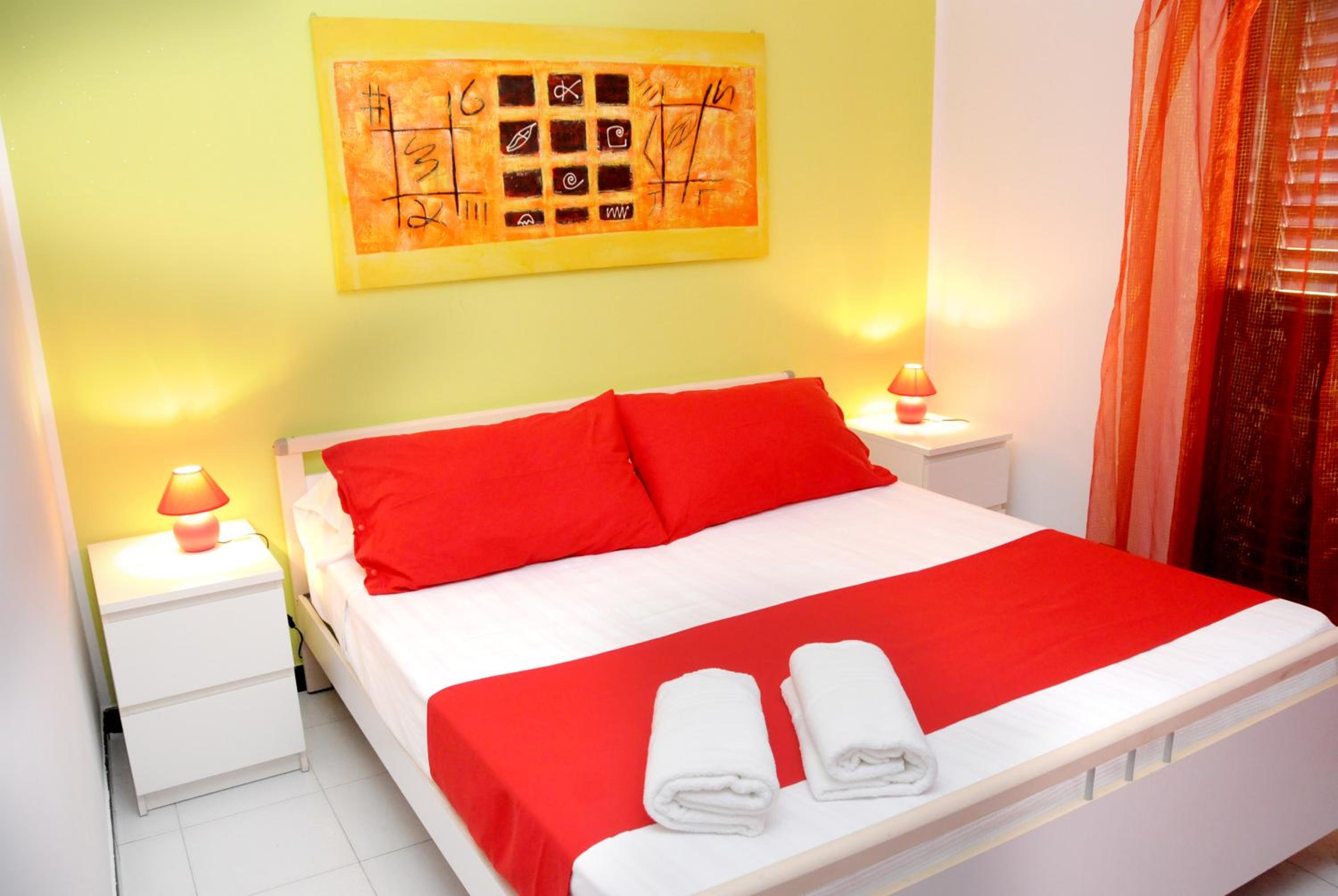 Studio Apartment With Terrace And Lateral Sea View photo 1