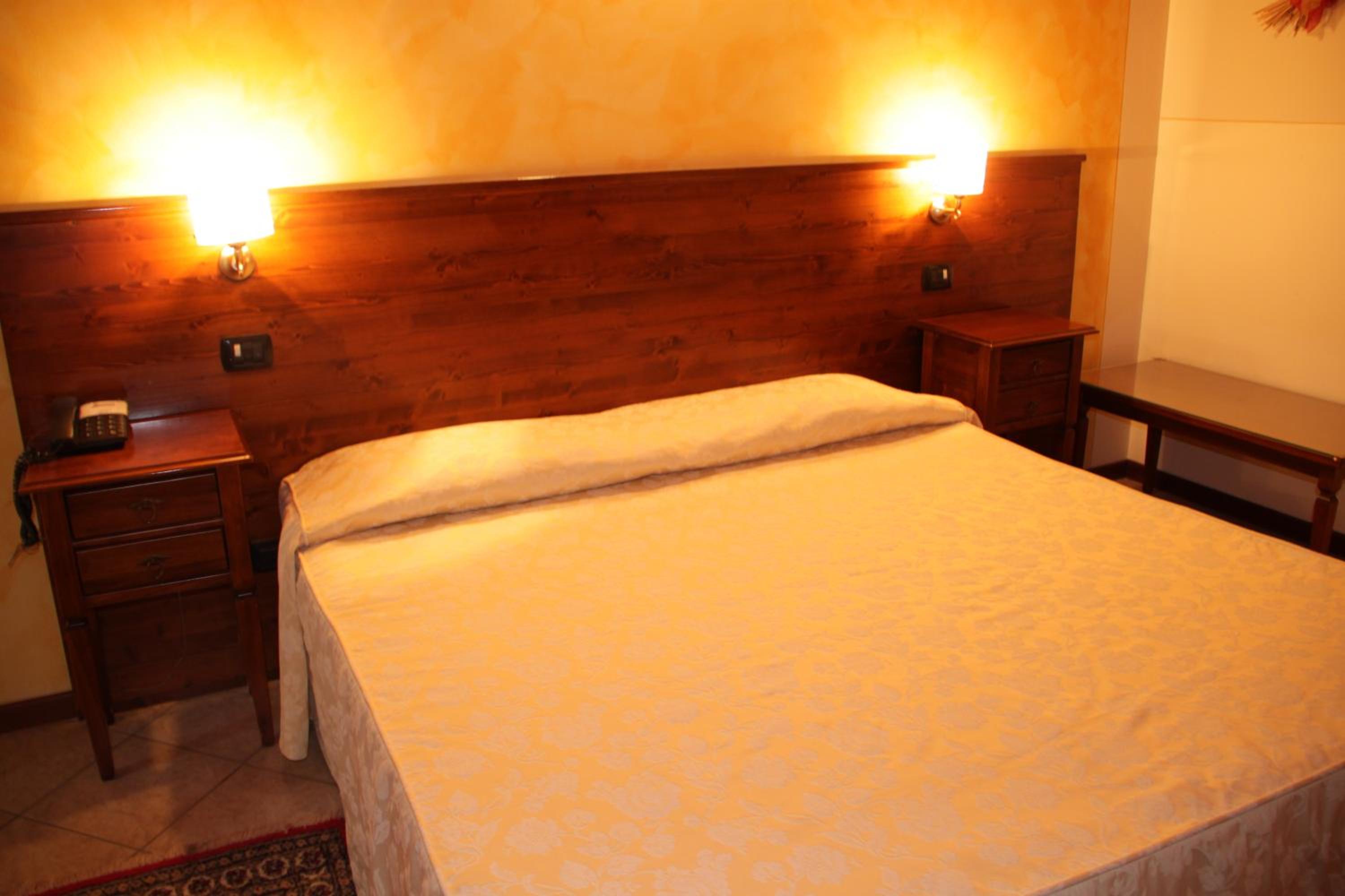 Single Room photo 3
