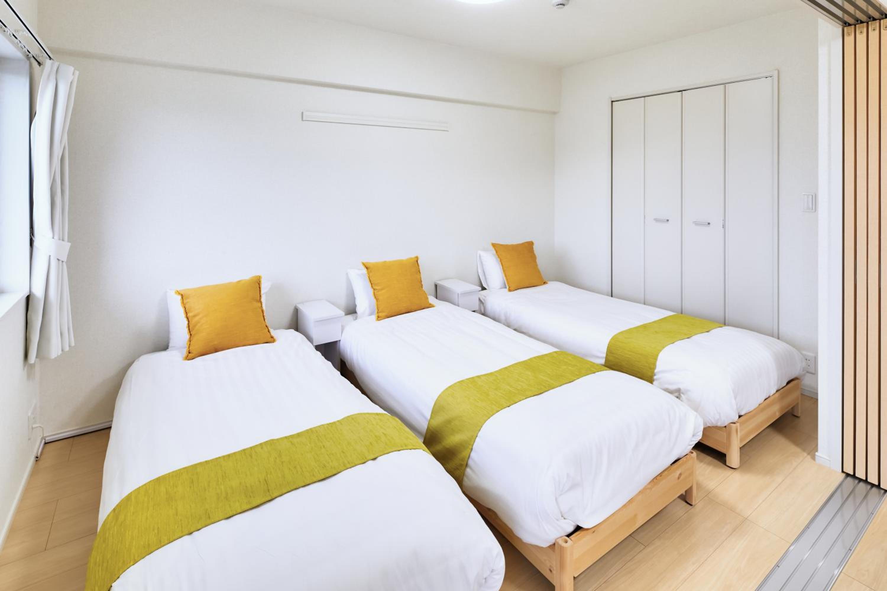 One-Bedroom Apartment - Photo 9