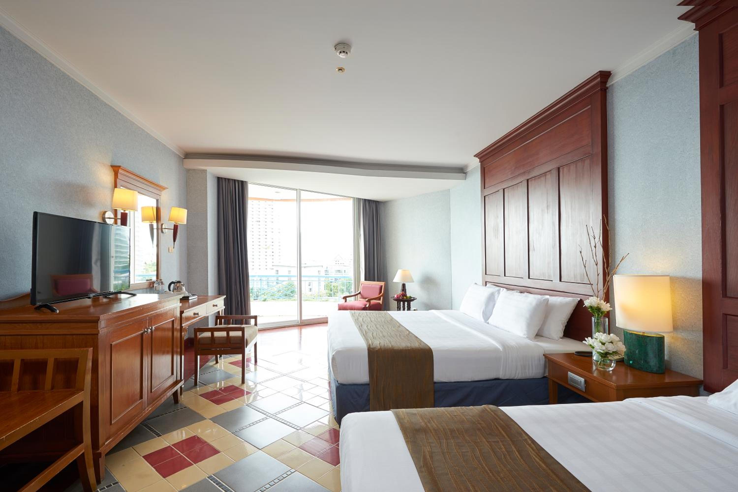 Superior with Balcony