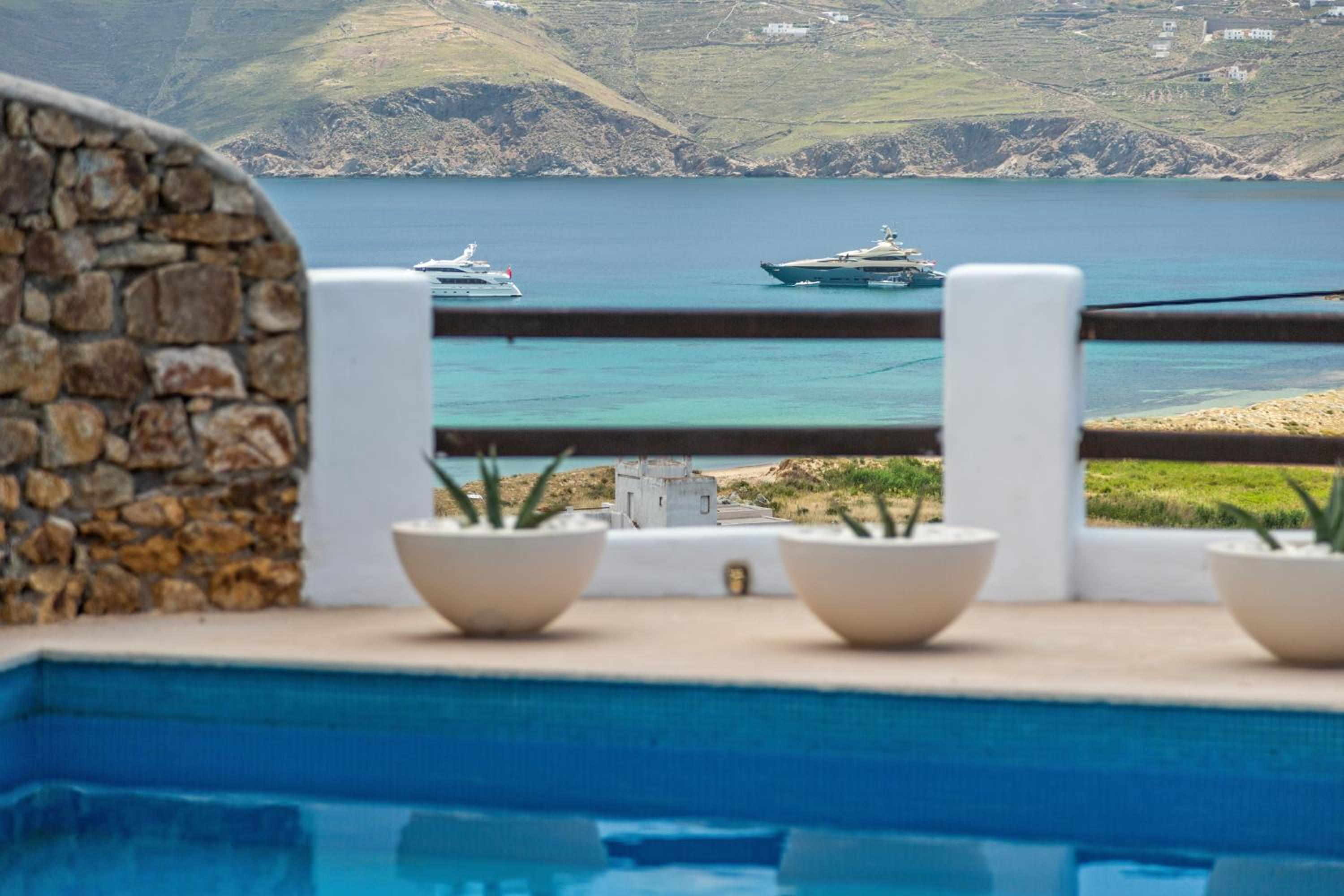 2 Bedroom Villa With Common Pool And Sea View photo 3