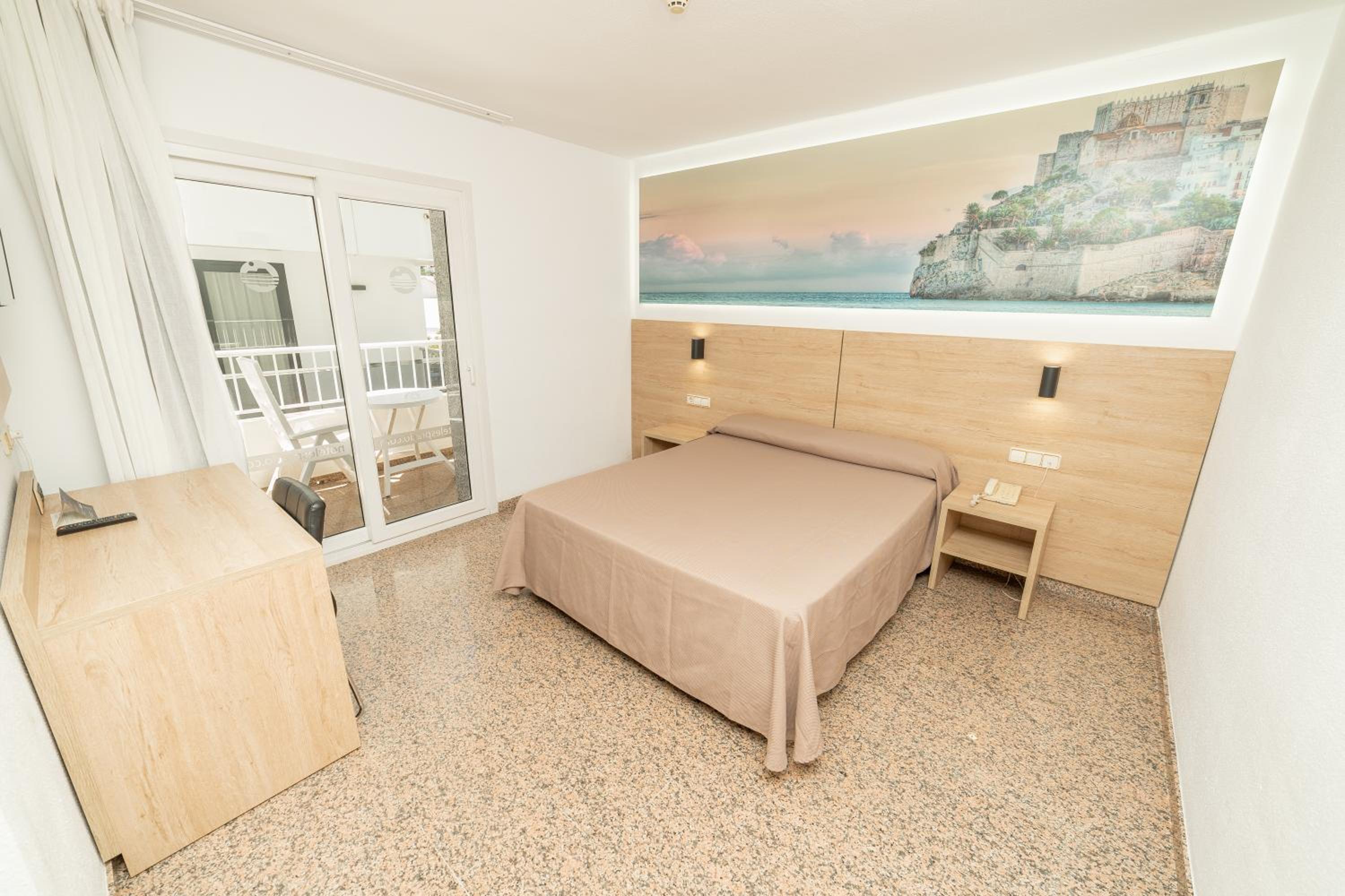 Economy Double or Twin Room photo 2