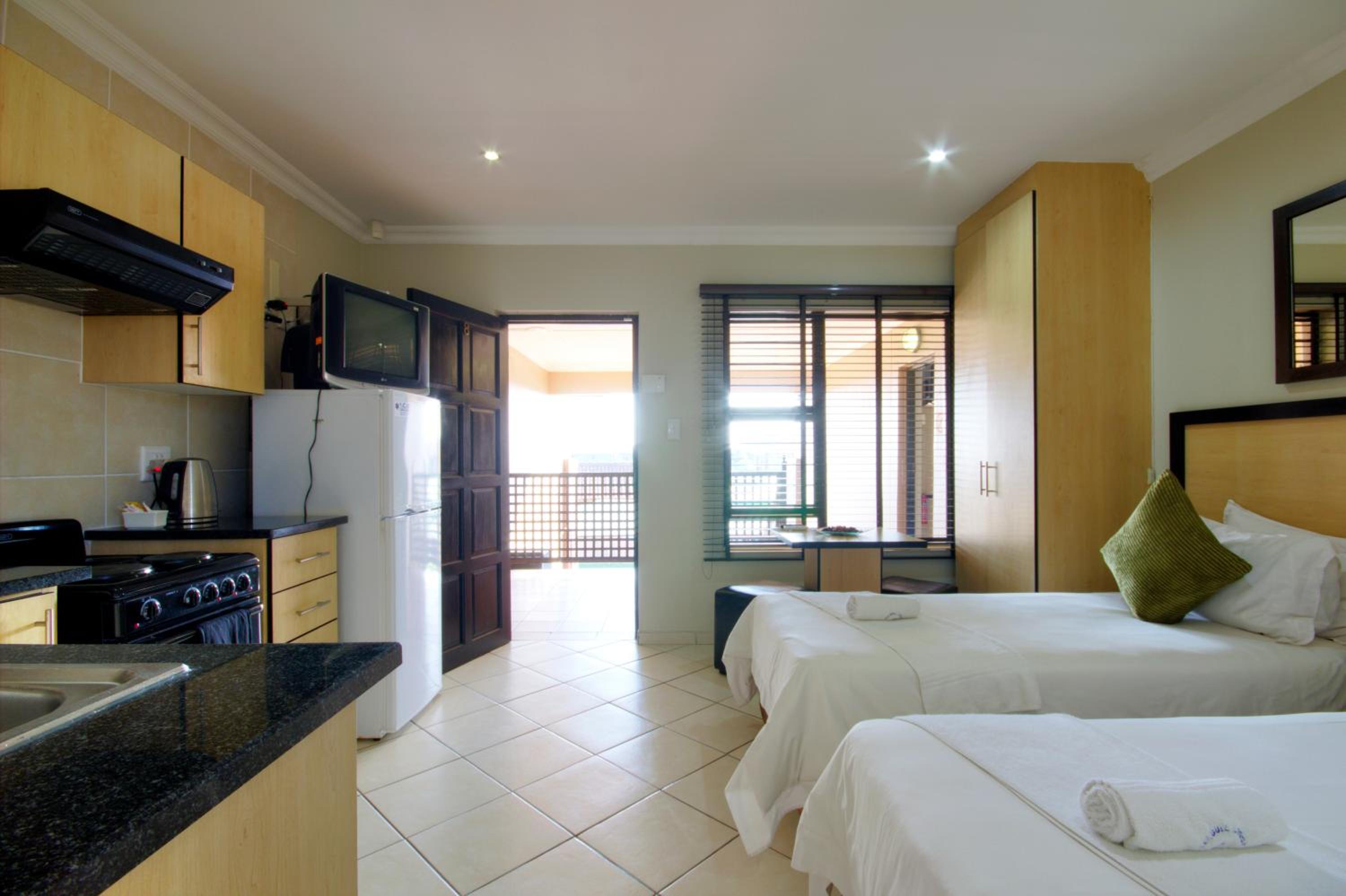 Standard Double Room photo 2