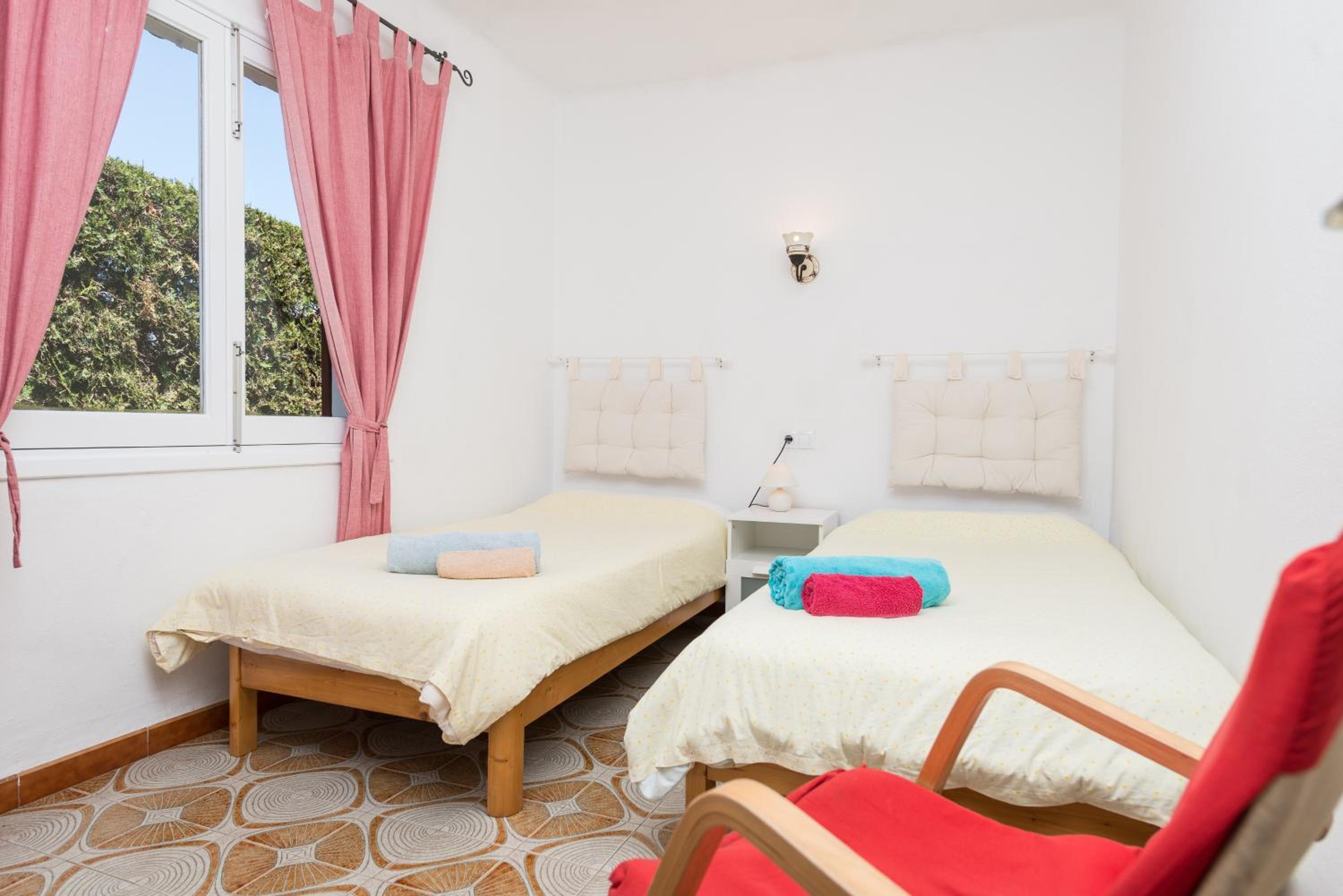 Three-Bedroom Villa photo 3