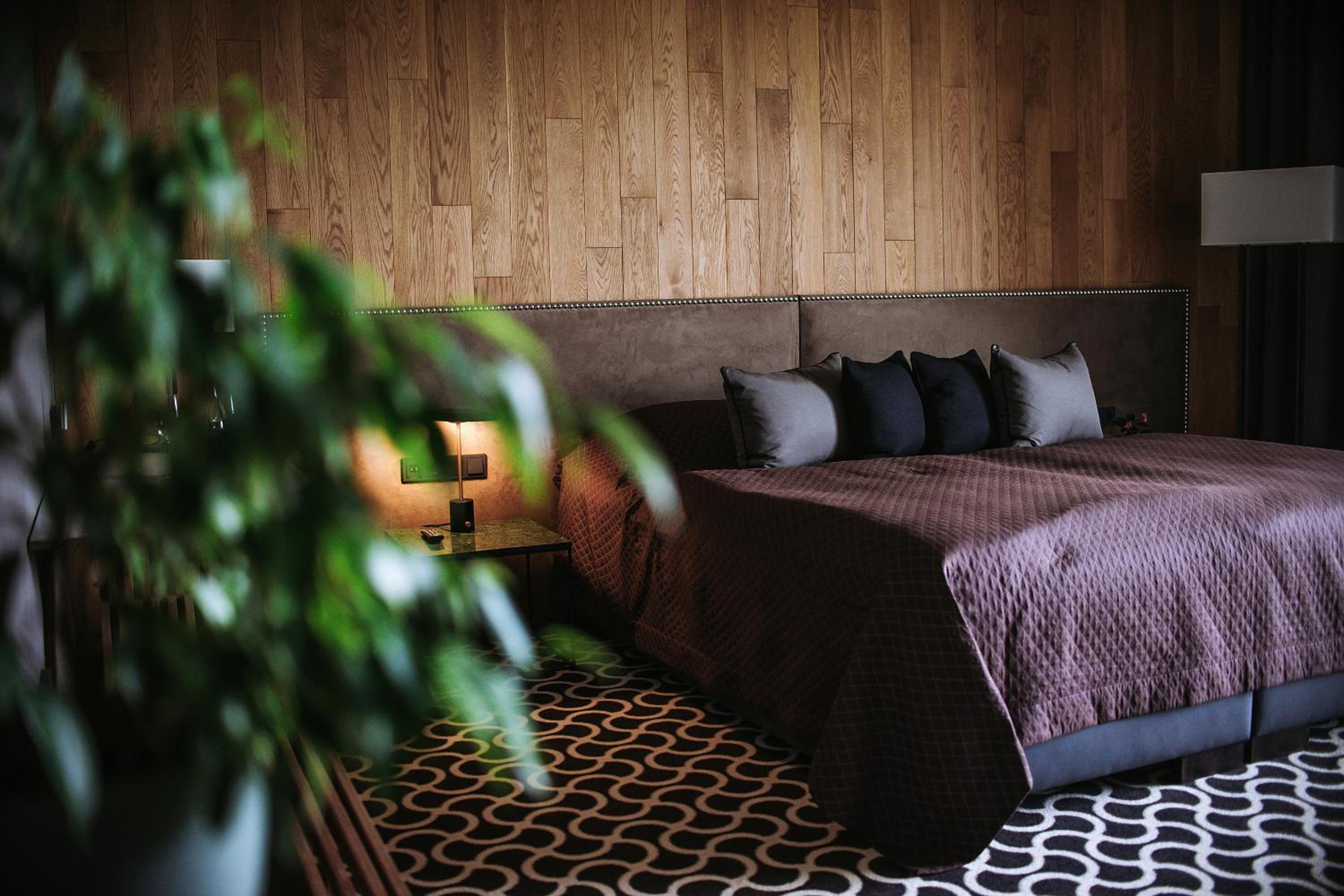 Deluxe Room - Photo 18