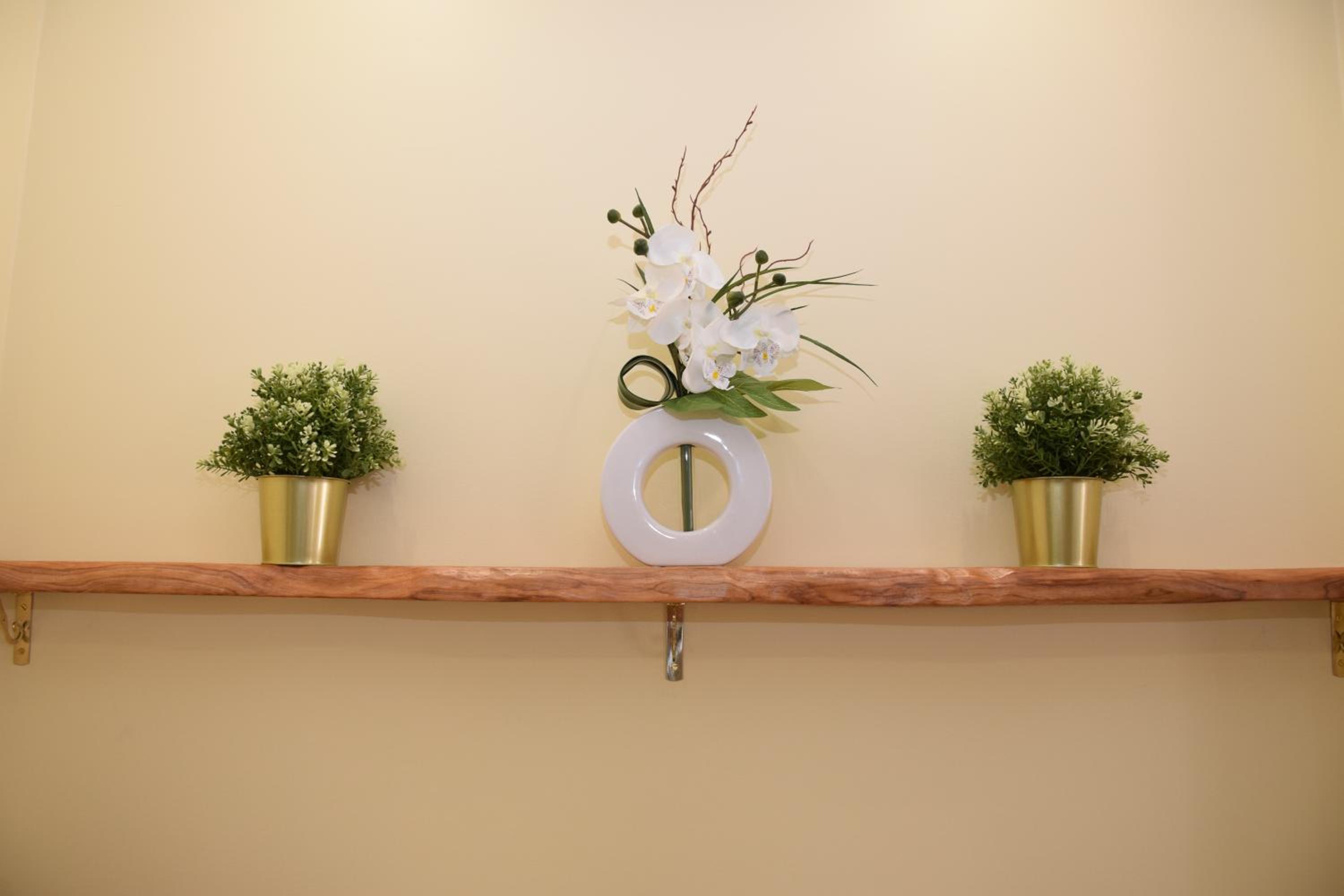 Studio Apartment - Photo 31