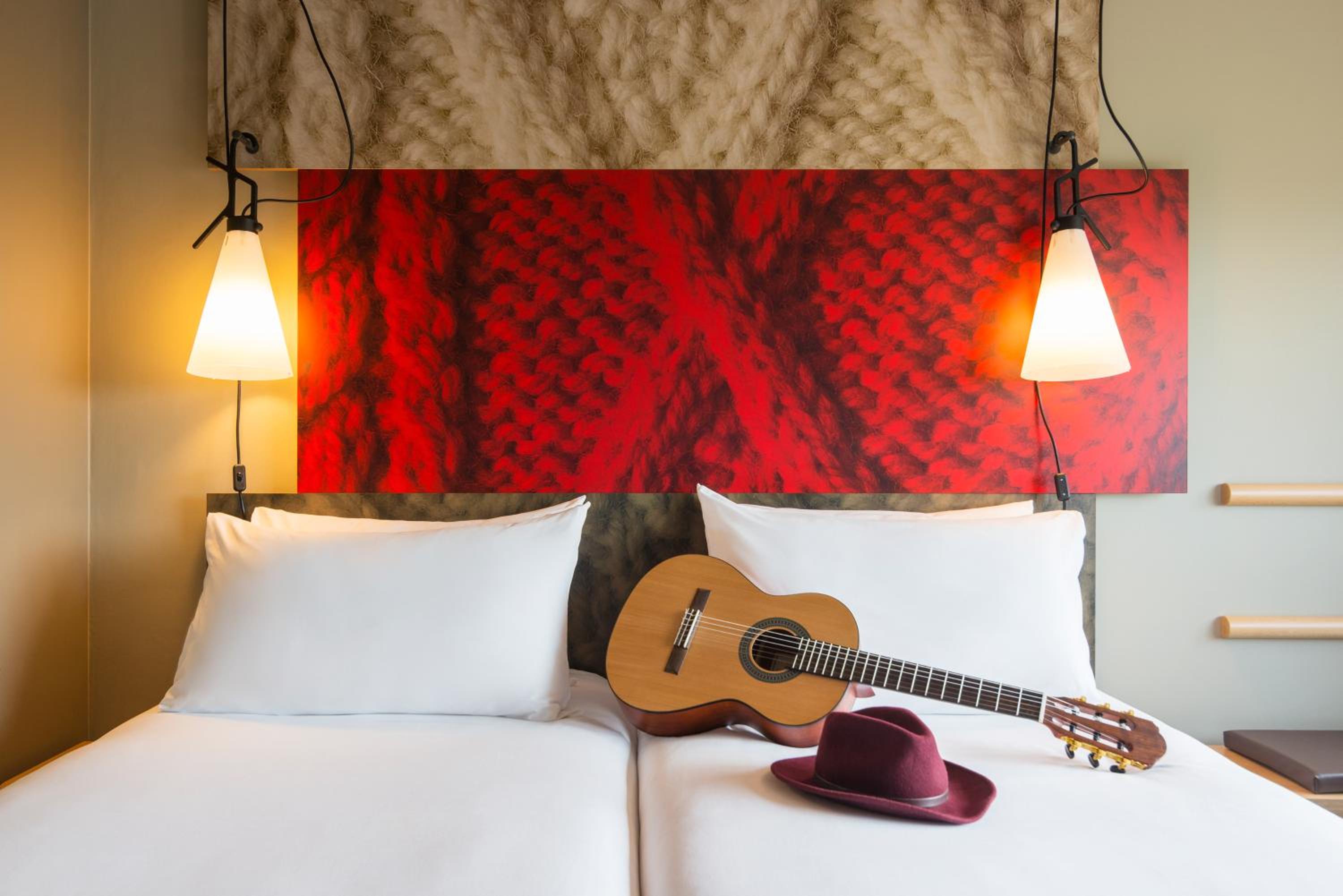 Superior Room with Two Twin Beds - Photo 3