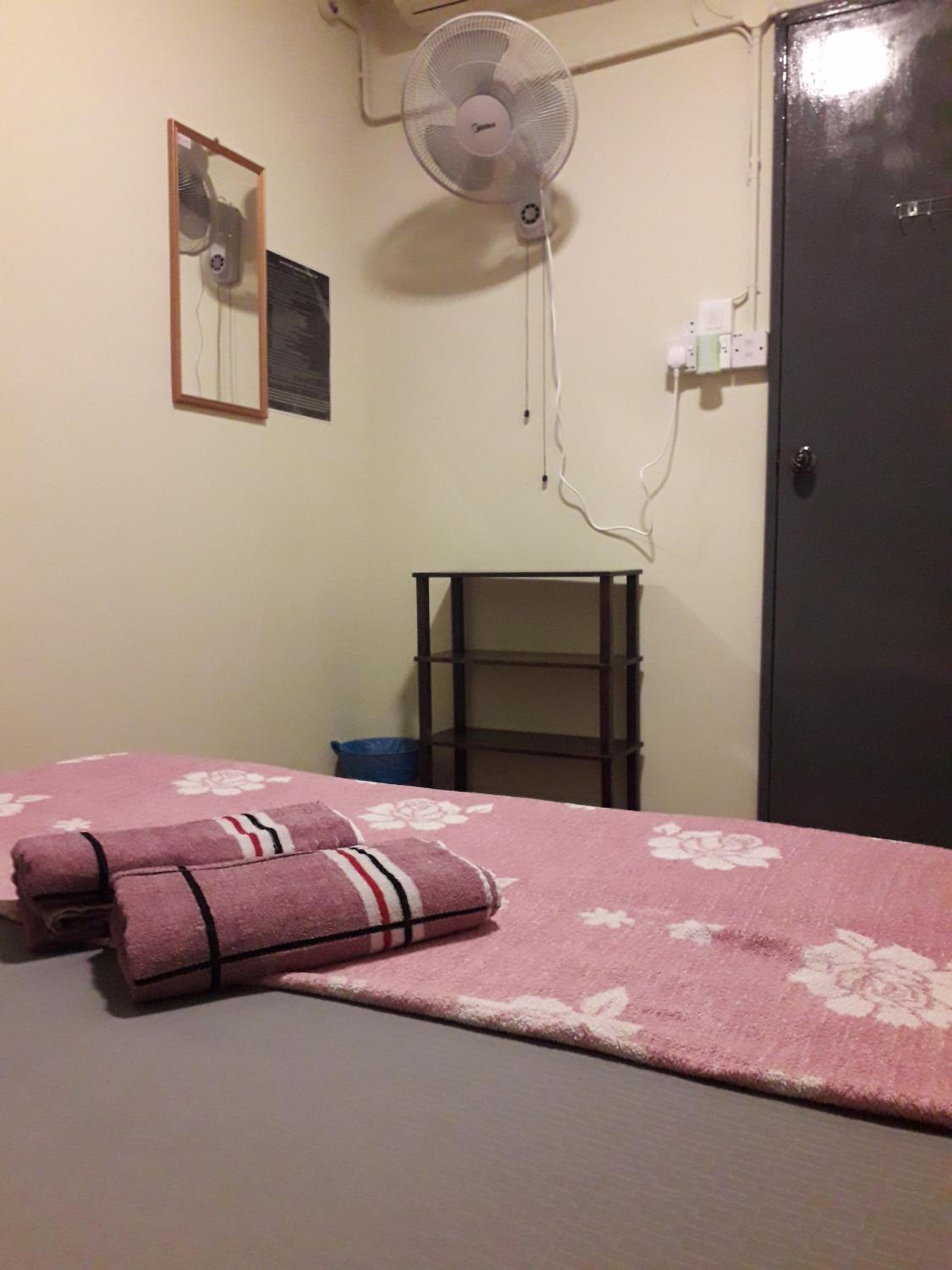 Budget Double Room photo 2