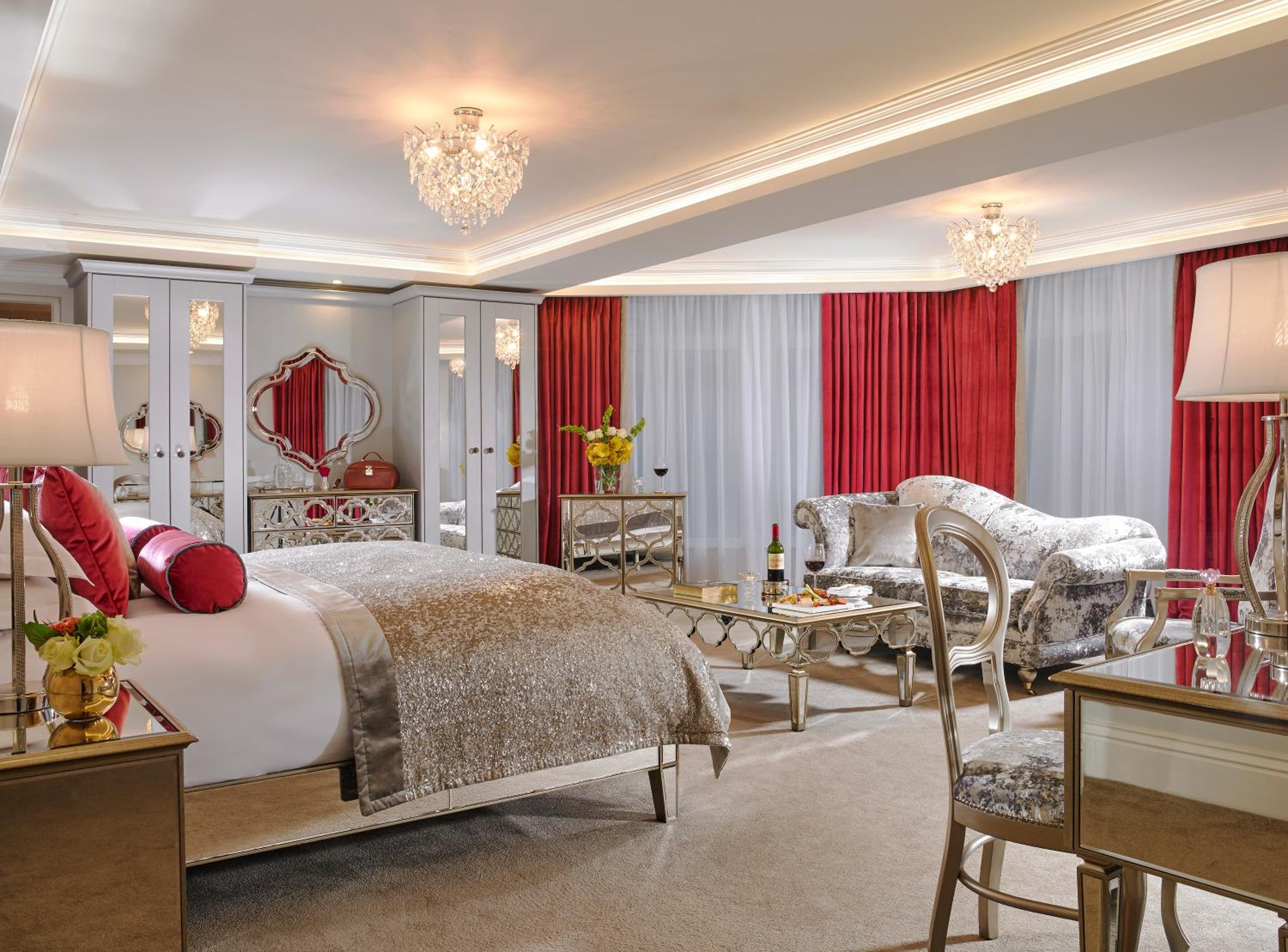 Two-Bedroom Suite