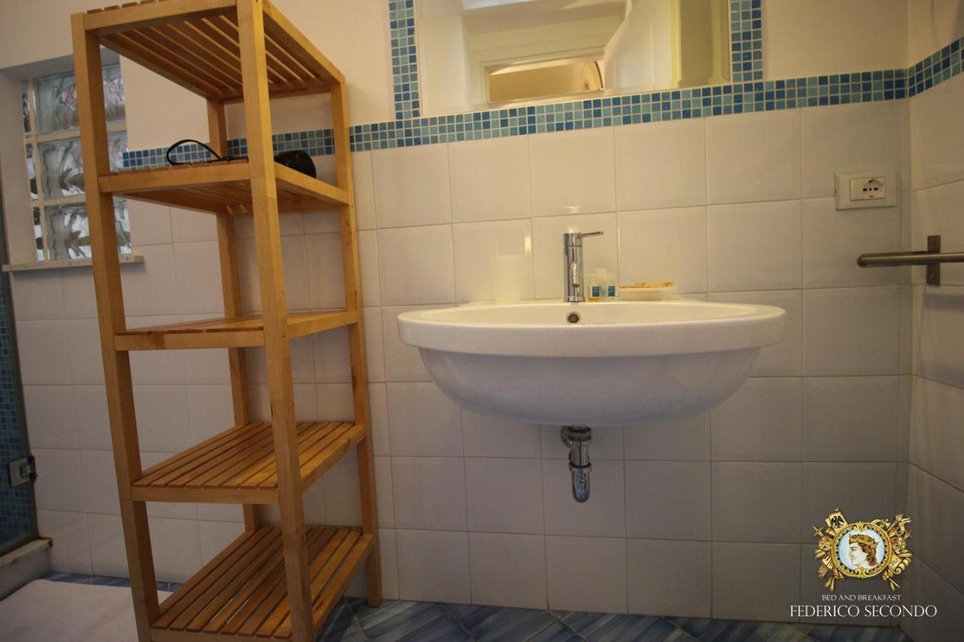 Double Room - Photo 29