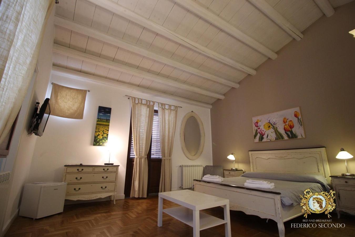 Double Room with Balcony - Photo 1
