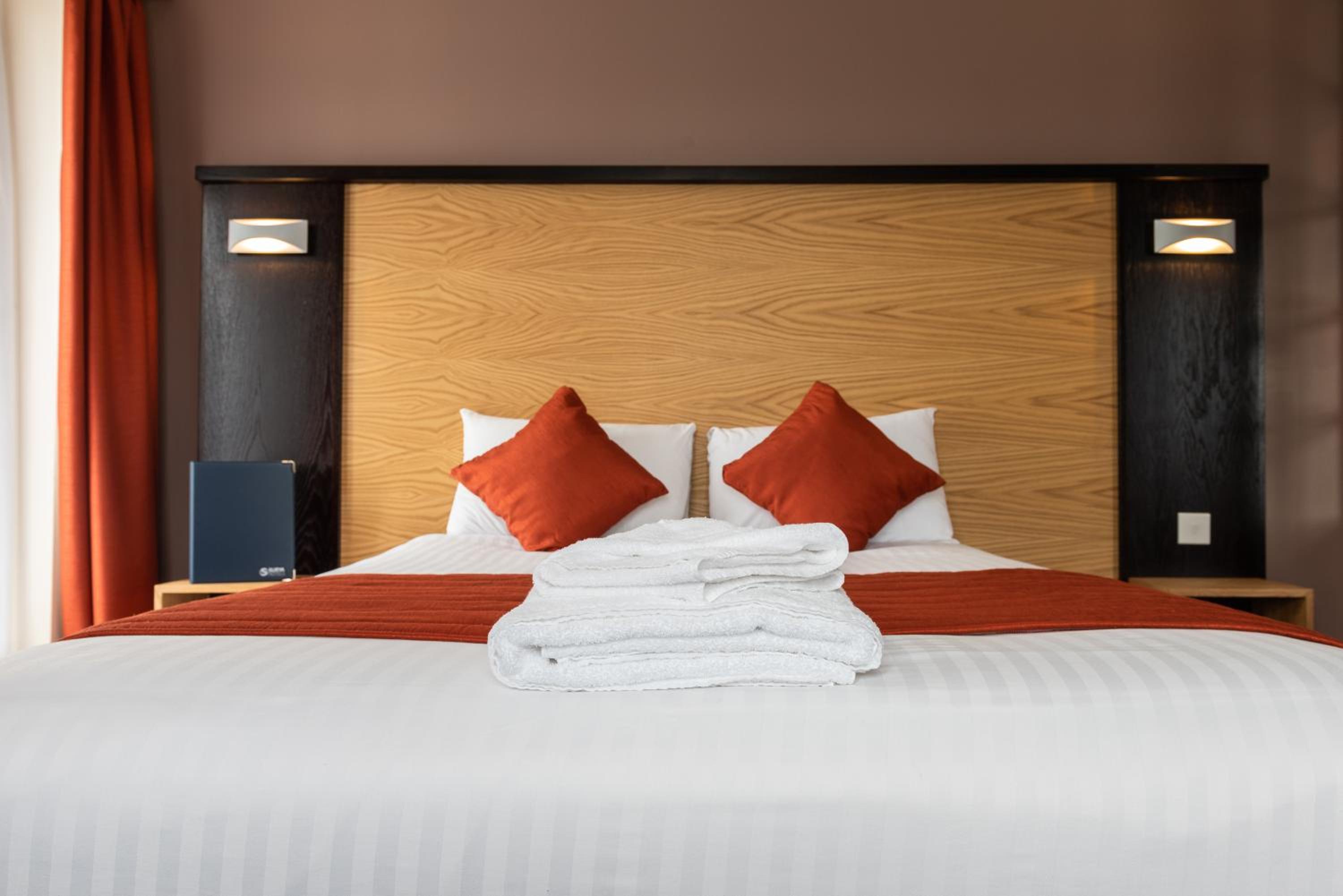 Double Room - Photo 12