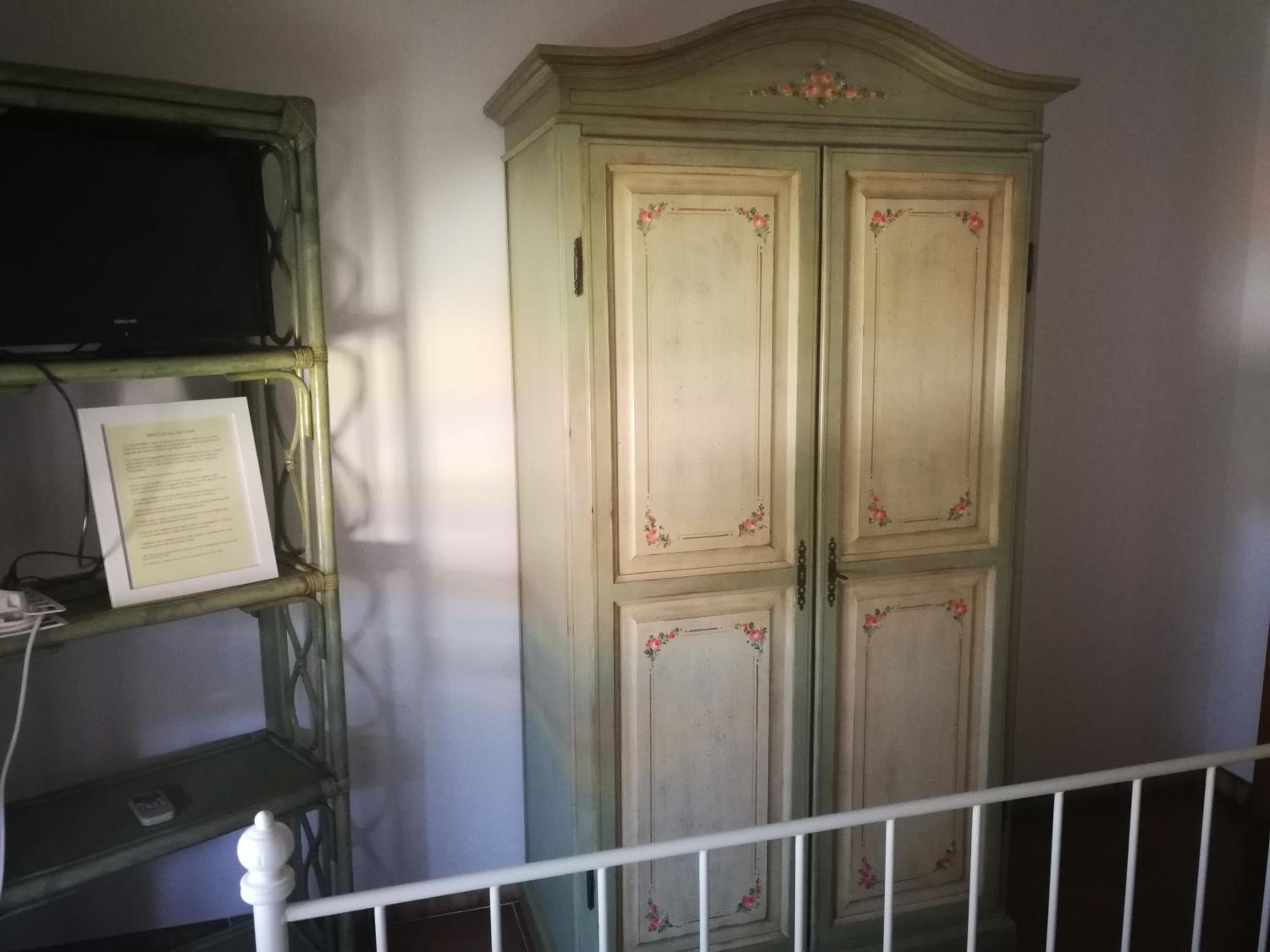 Double Room - Photo 4