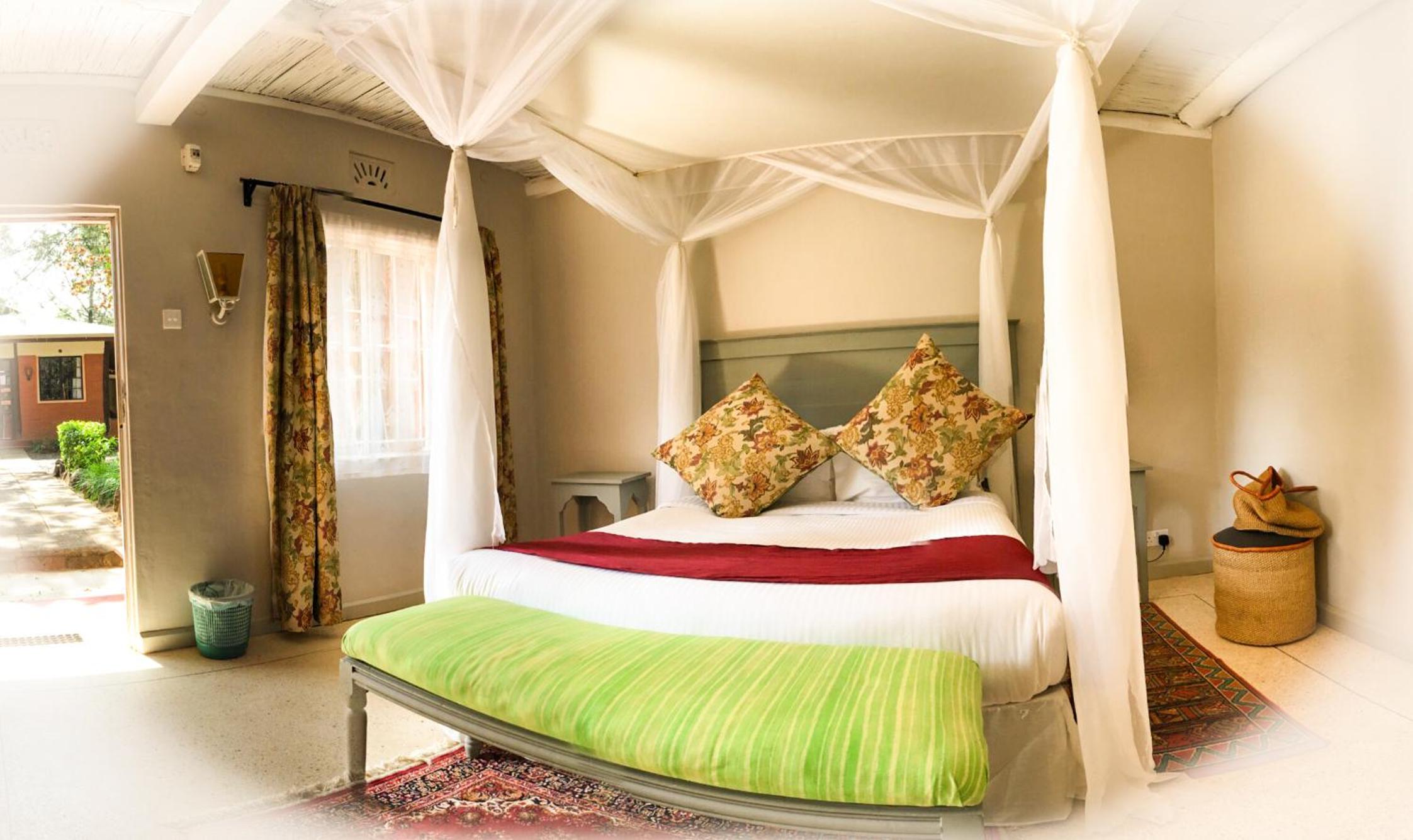 Standard Double Room - Photo 2