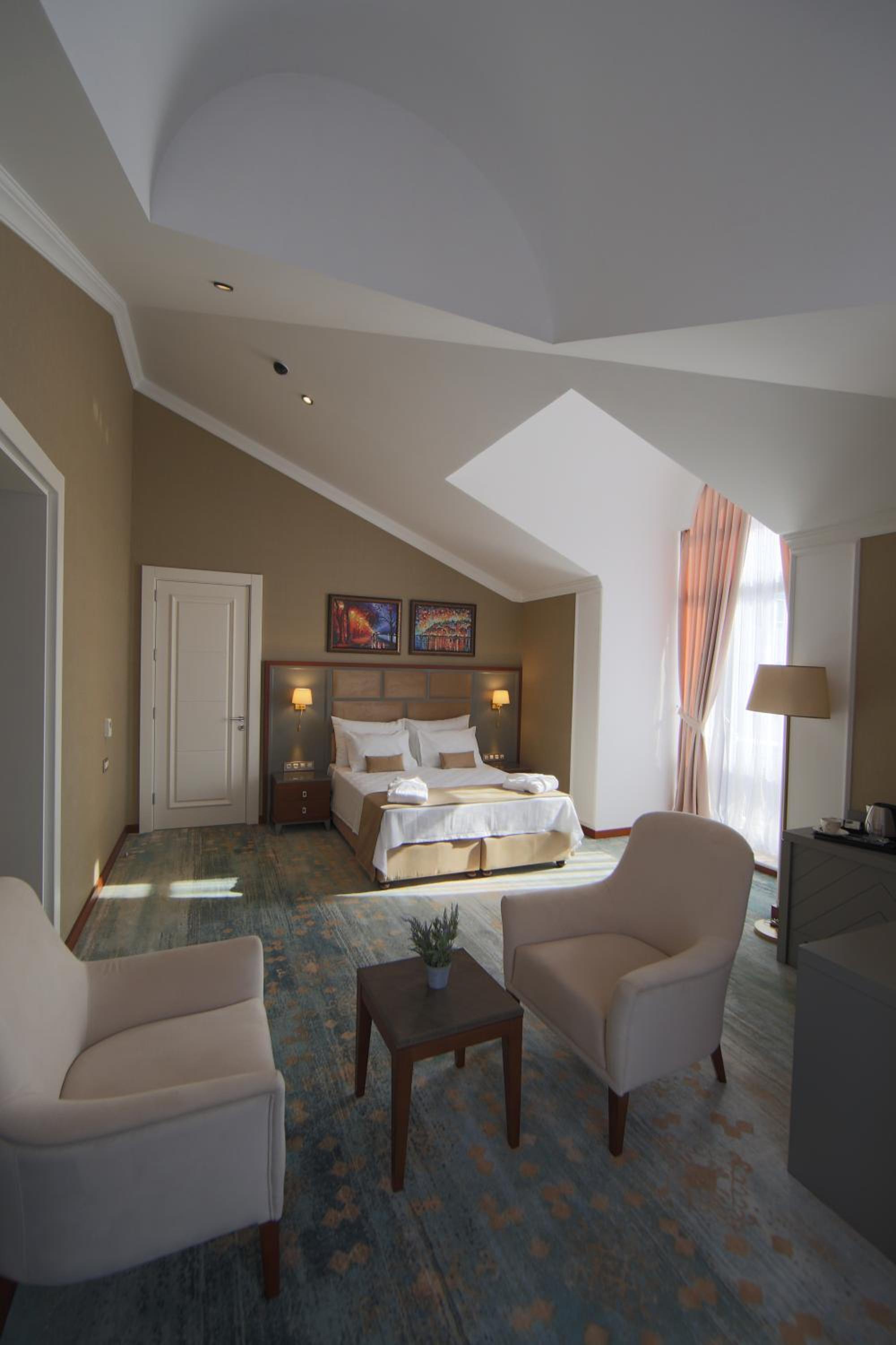 Standard Twin Room photo 3