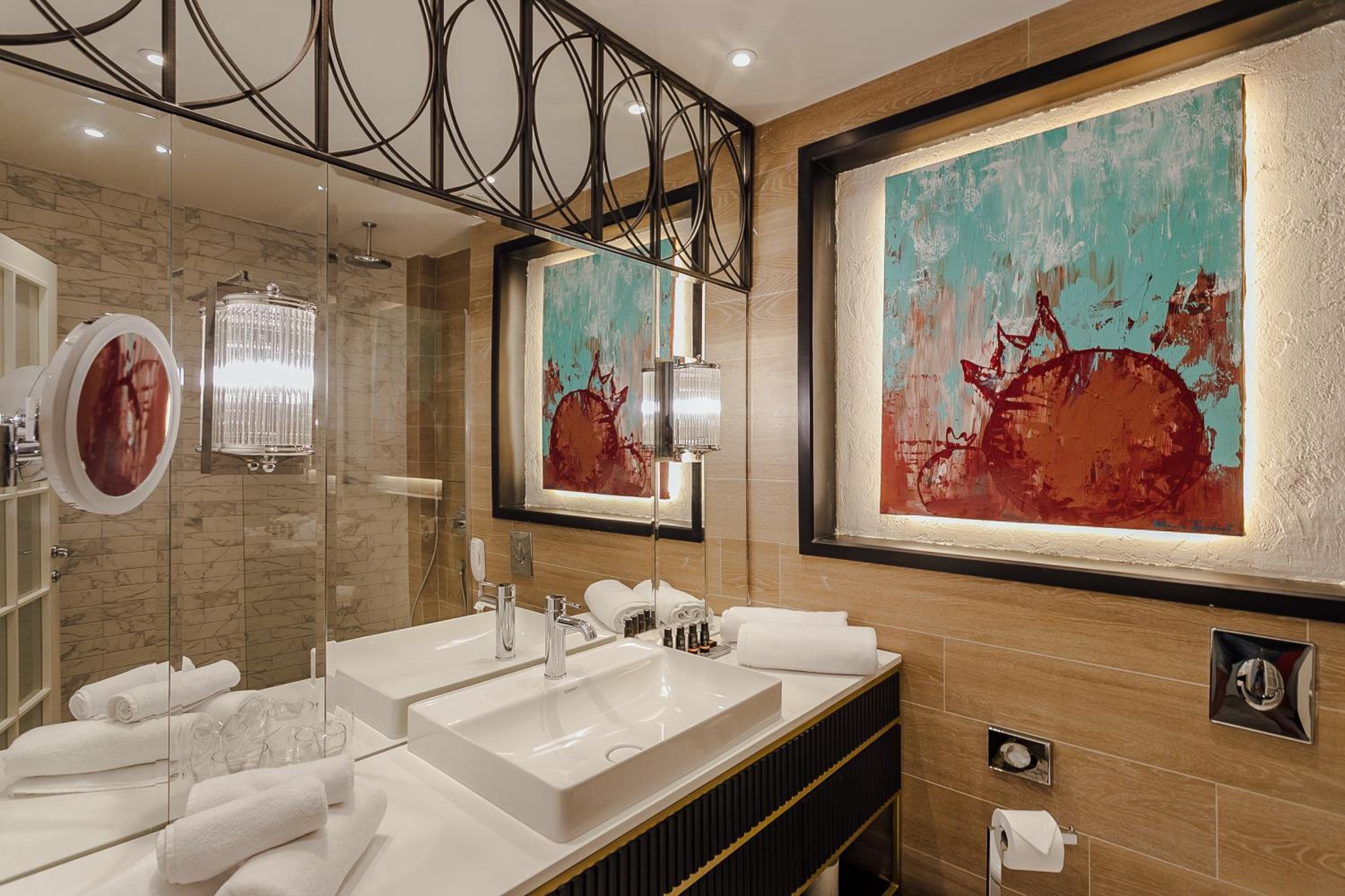 Junior Suite with Side Sea View - Photo 2