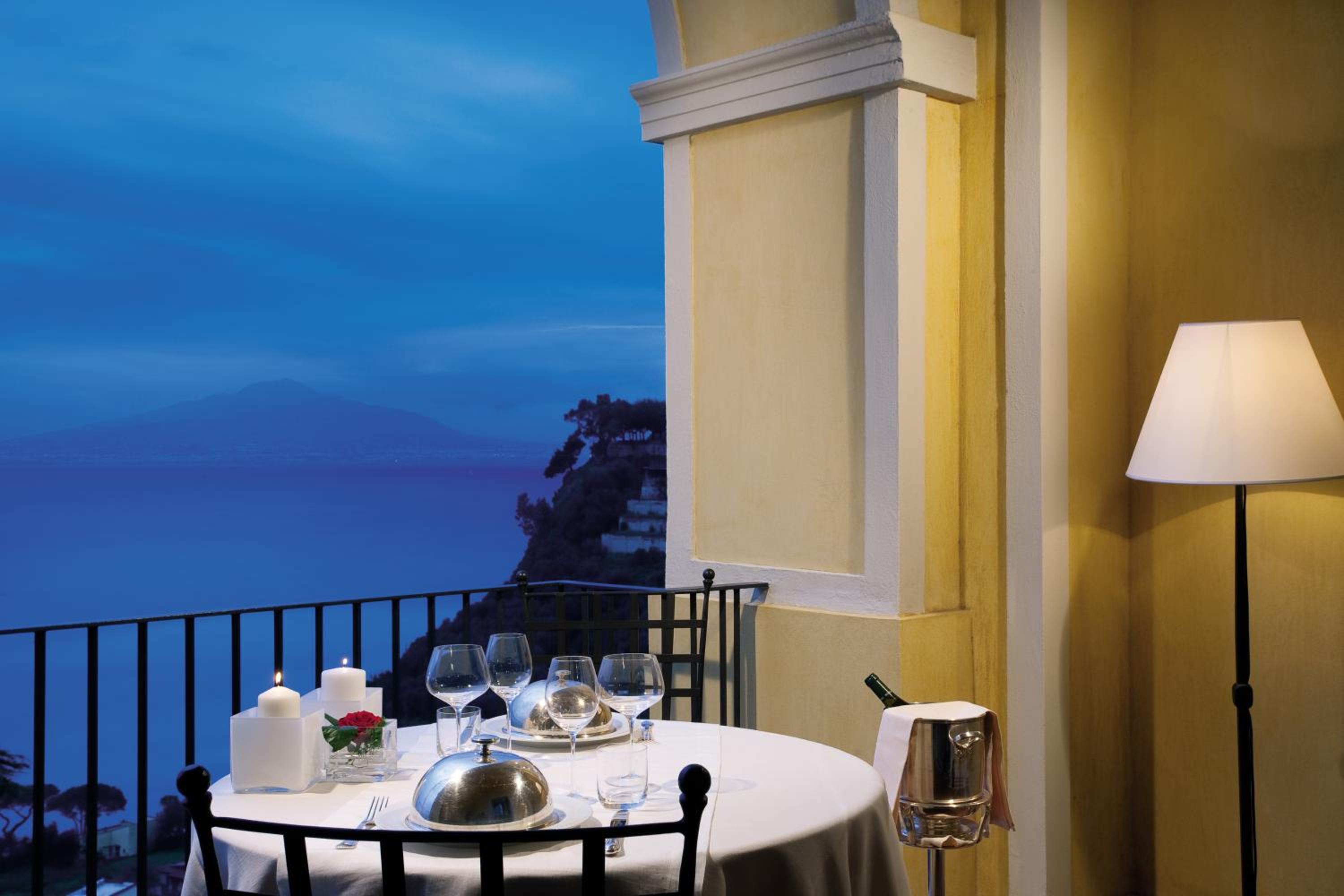 Junior Suite with Sea View - Photo 4