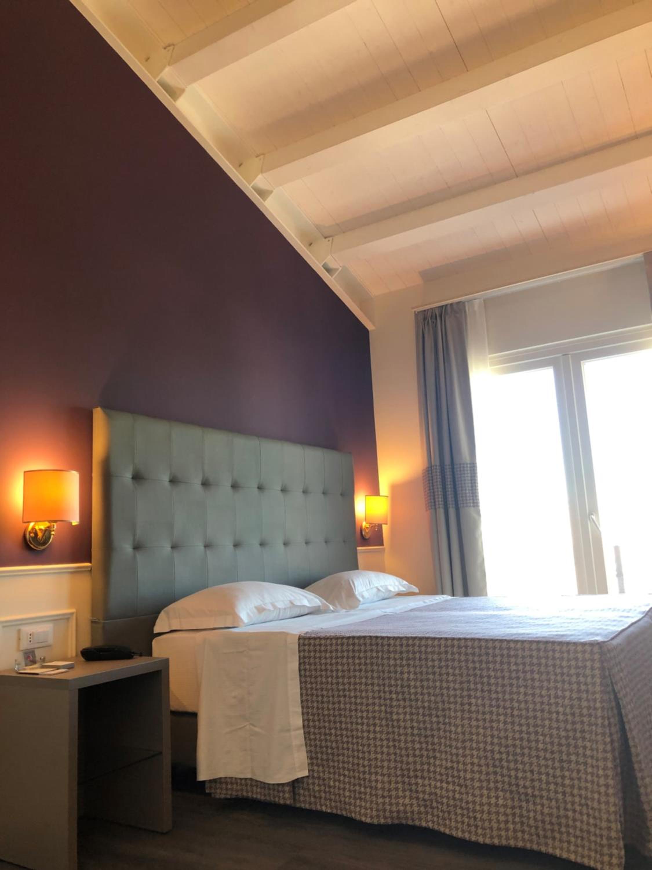 Superior Double Room - Photo 1