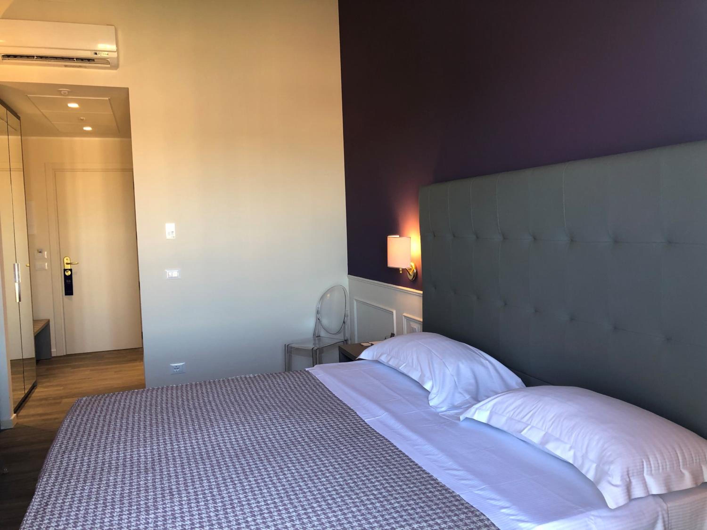 Superior Double Room - Photo 4