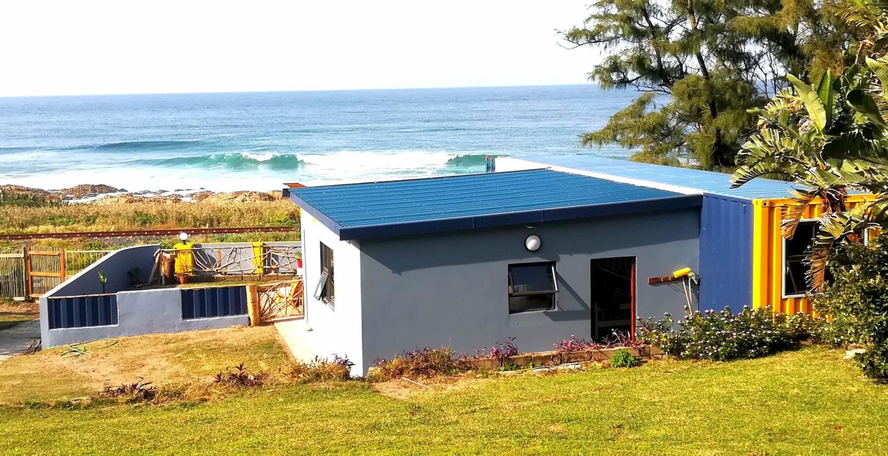 Two-Bedroom House - Photo 37