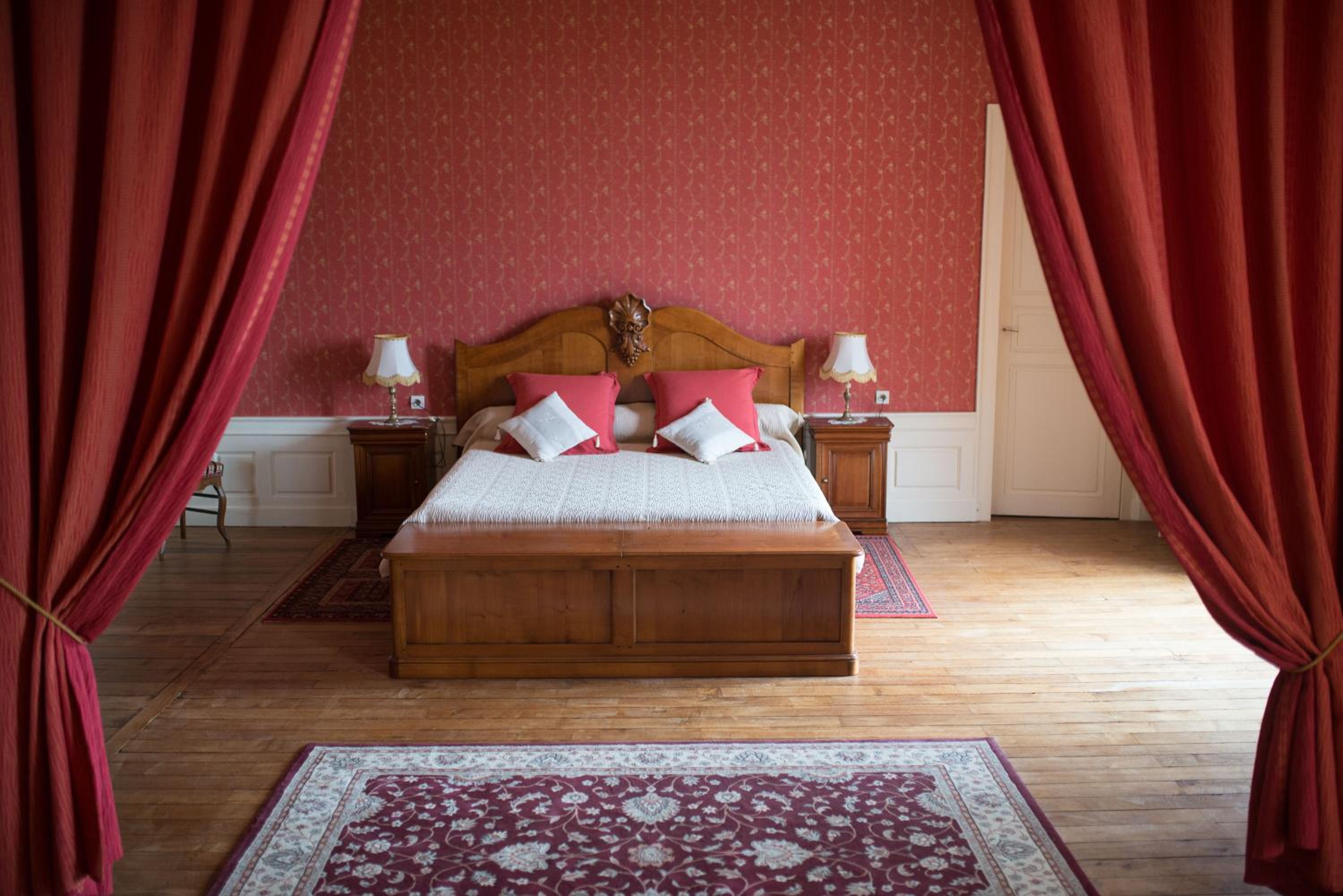 Double Room with Private Bathroom - Photo 1