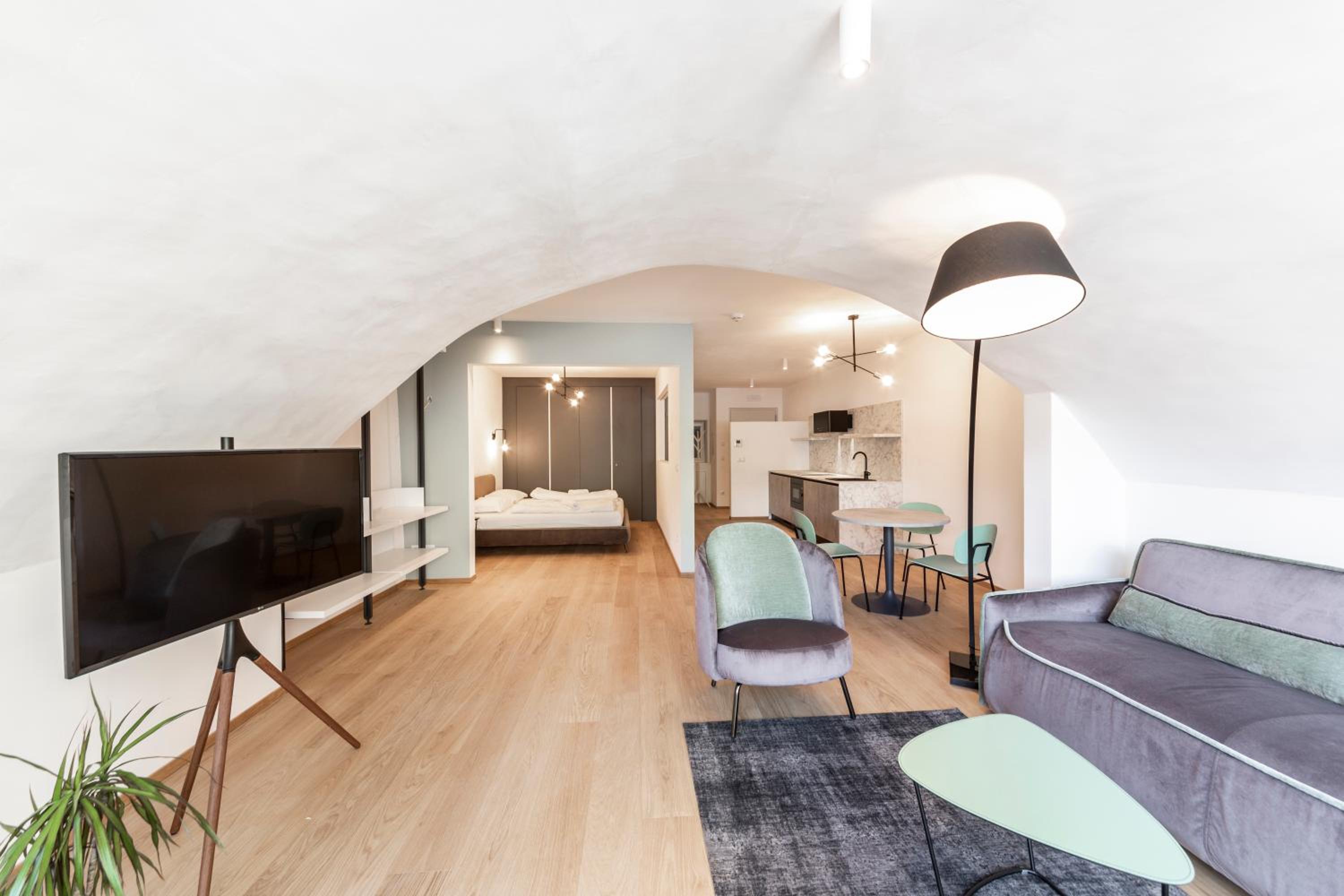 Apartment with Balcony