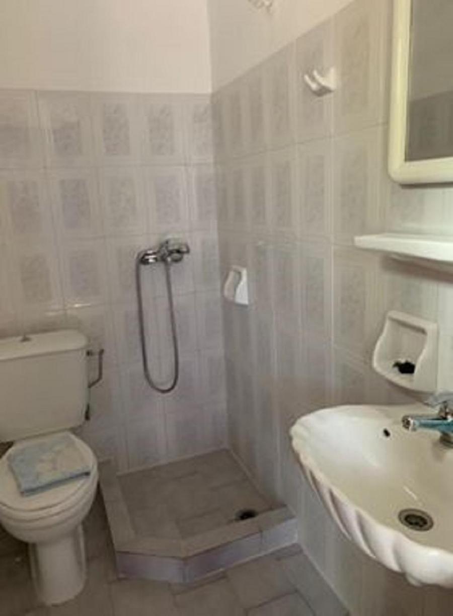 Economy Double or Twin Room - Photo 2