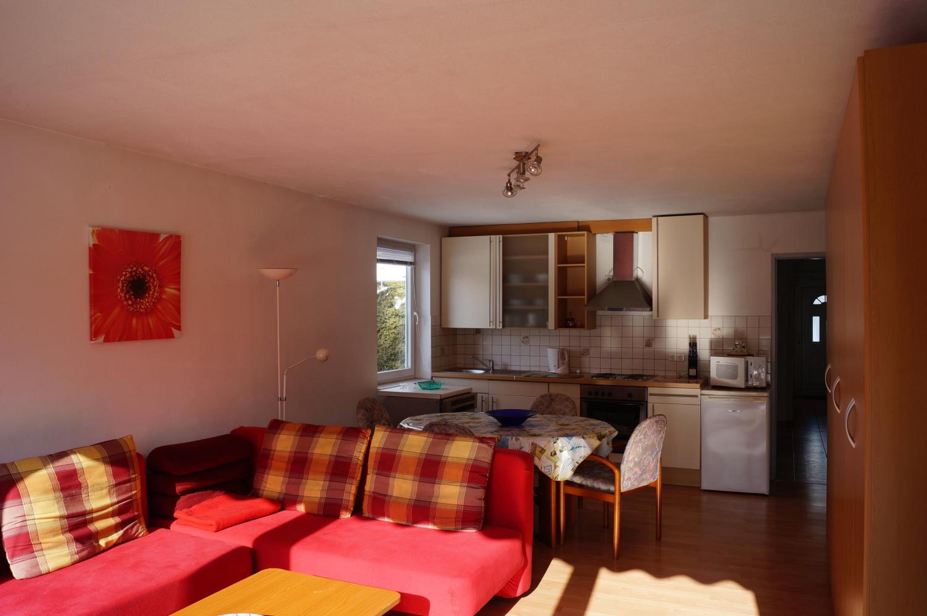 Apartment photo 3
