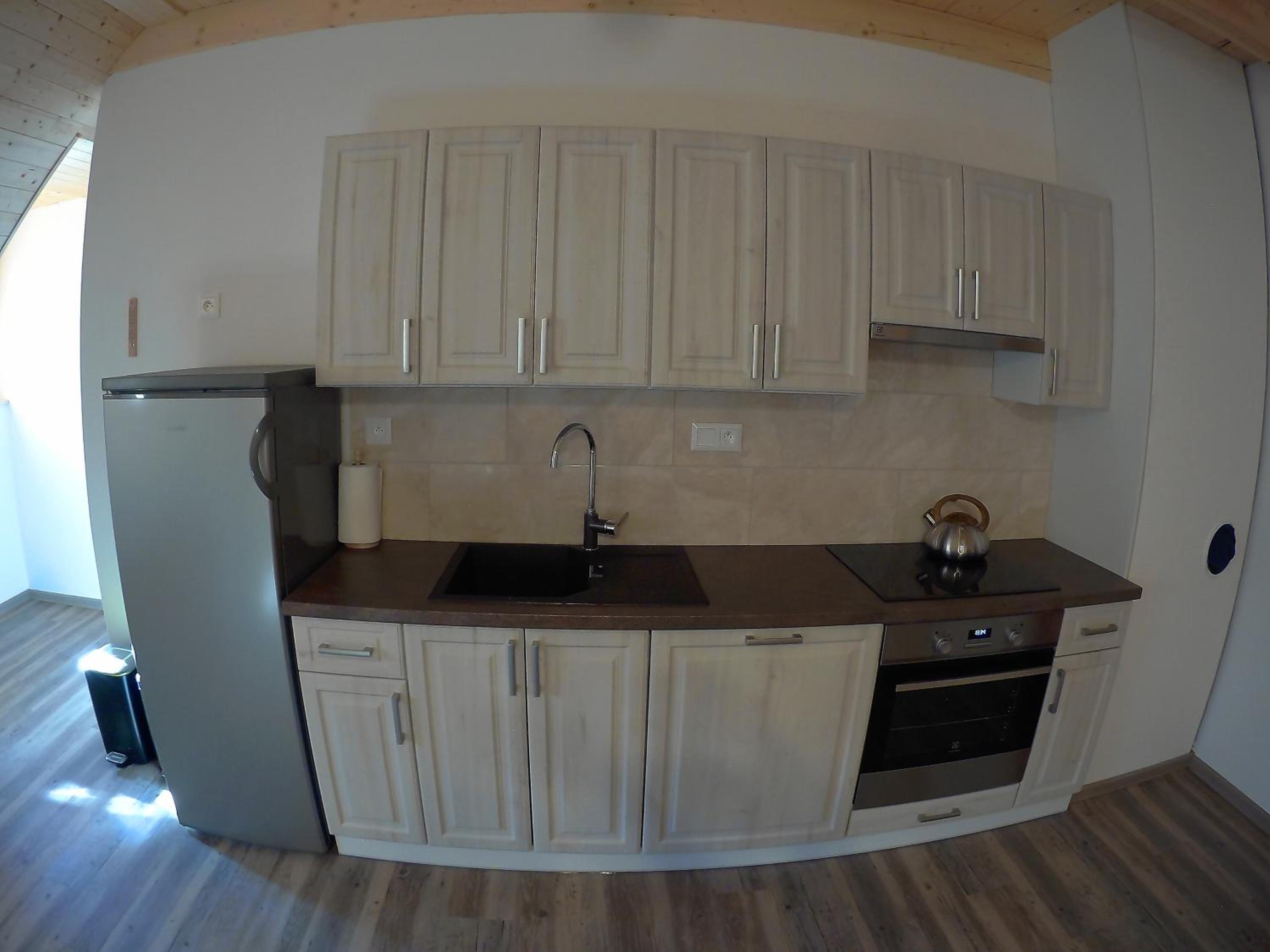 Apartment photo 3
