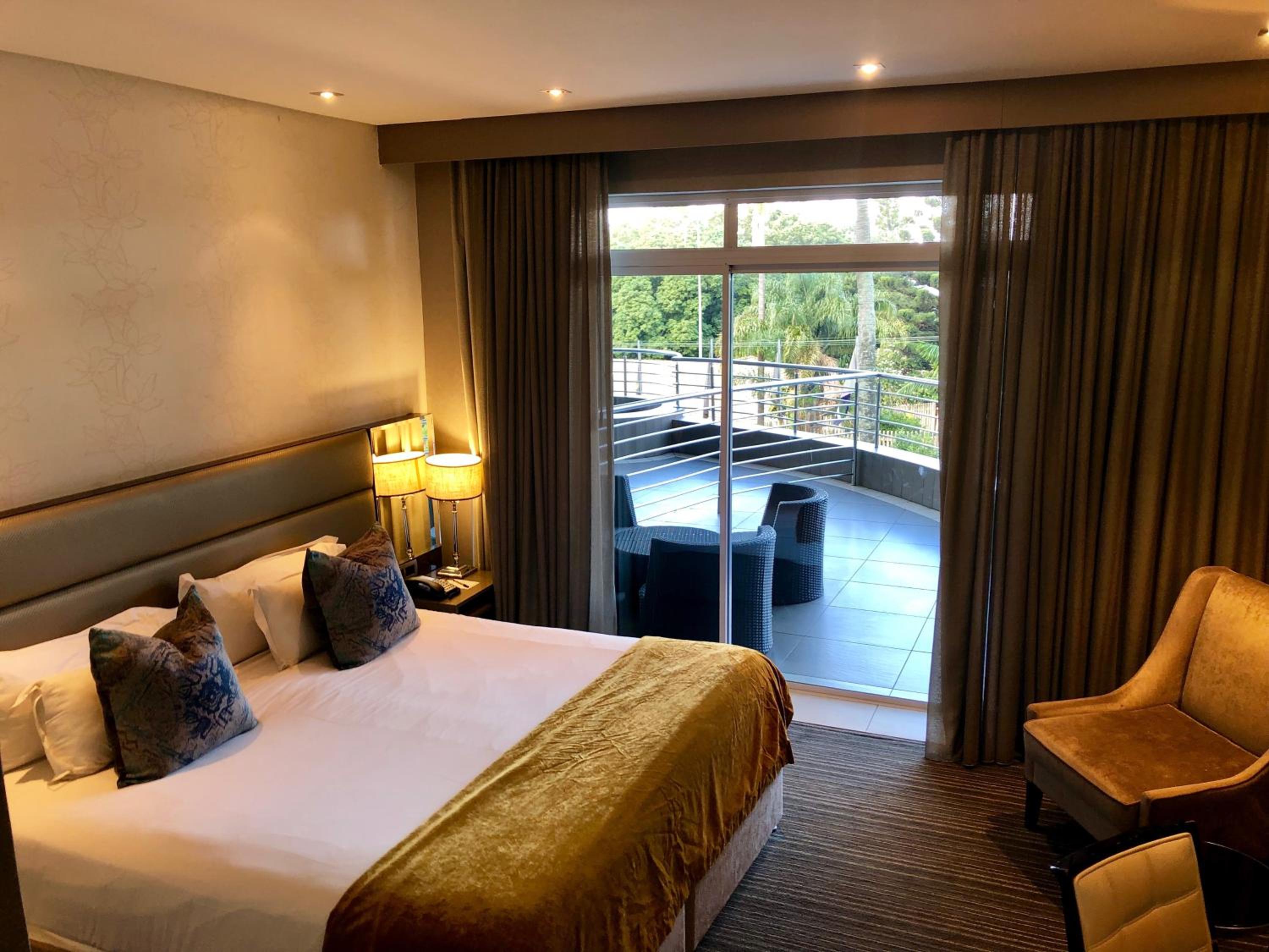 Deluxe Room with Ocean View photo 1