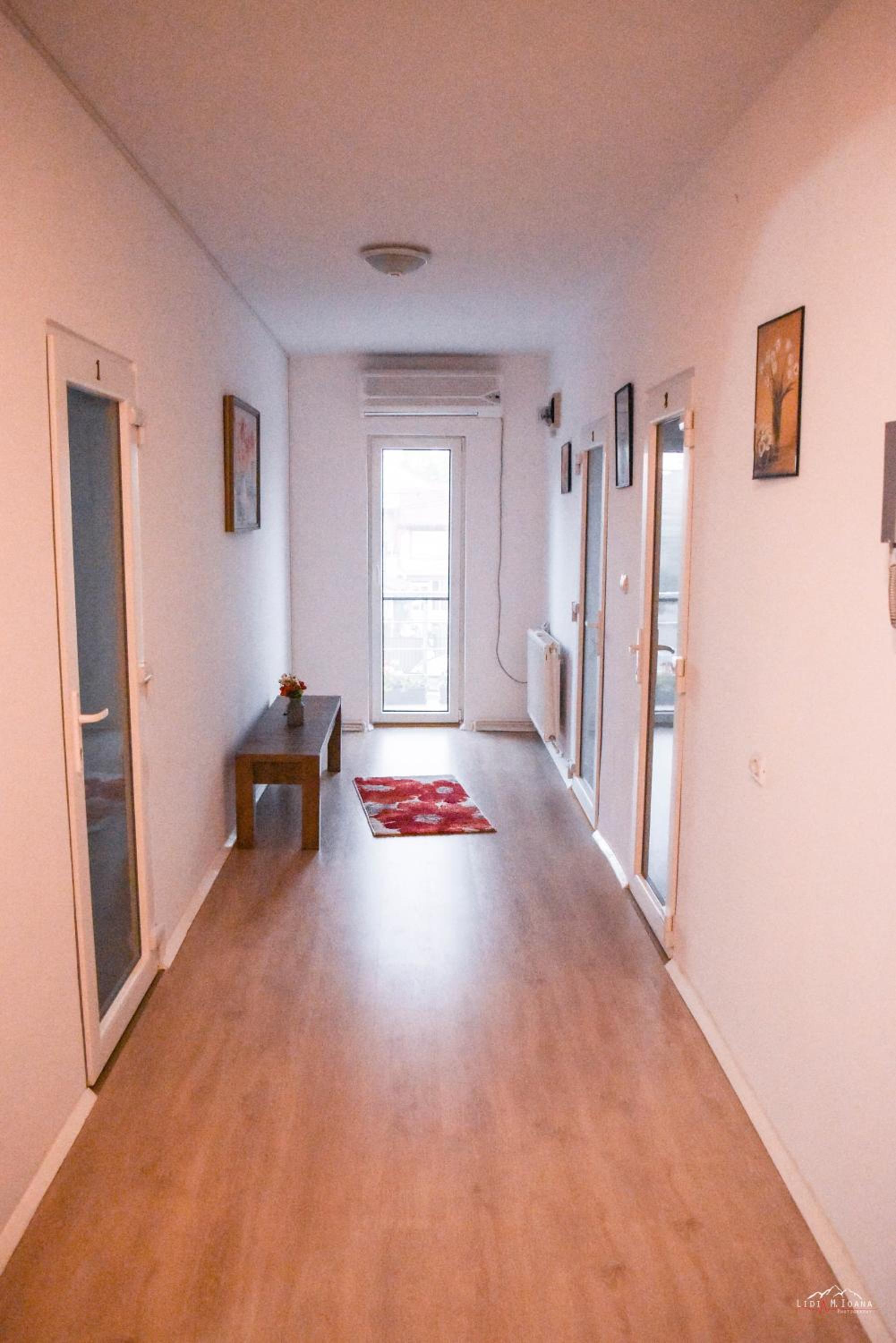 Three-Bedroom Apartment - Photo 10