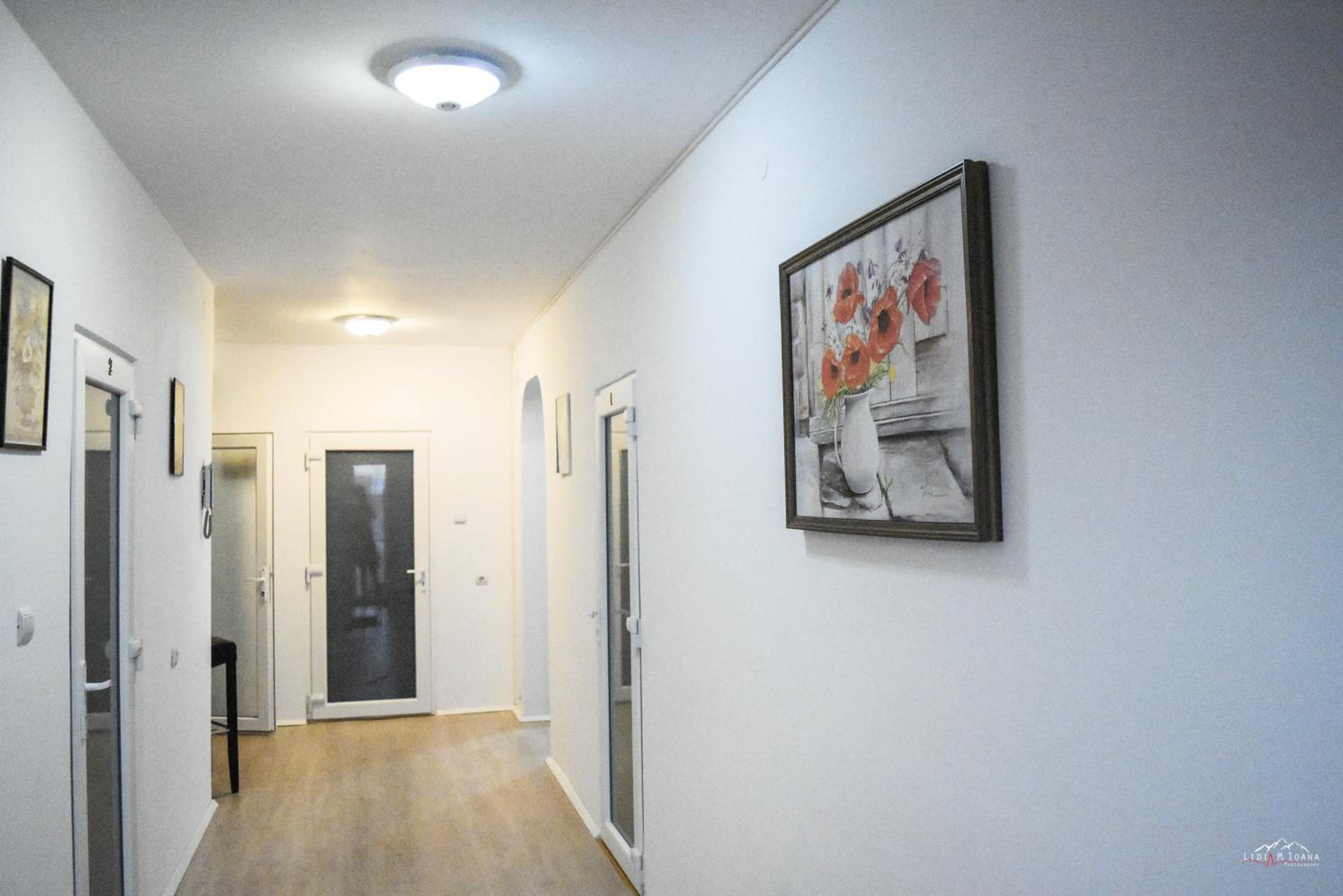 Three-Bedroom Apartment - Photo 19
