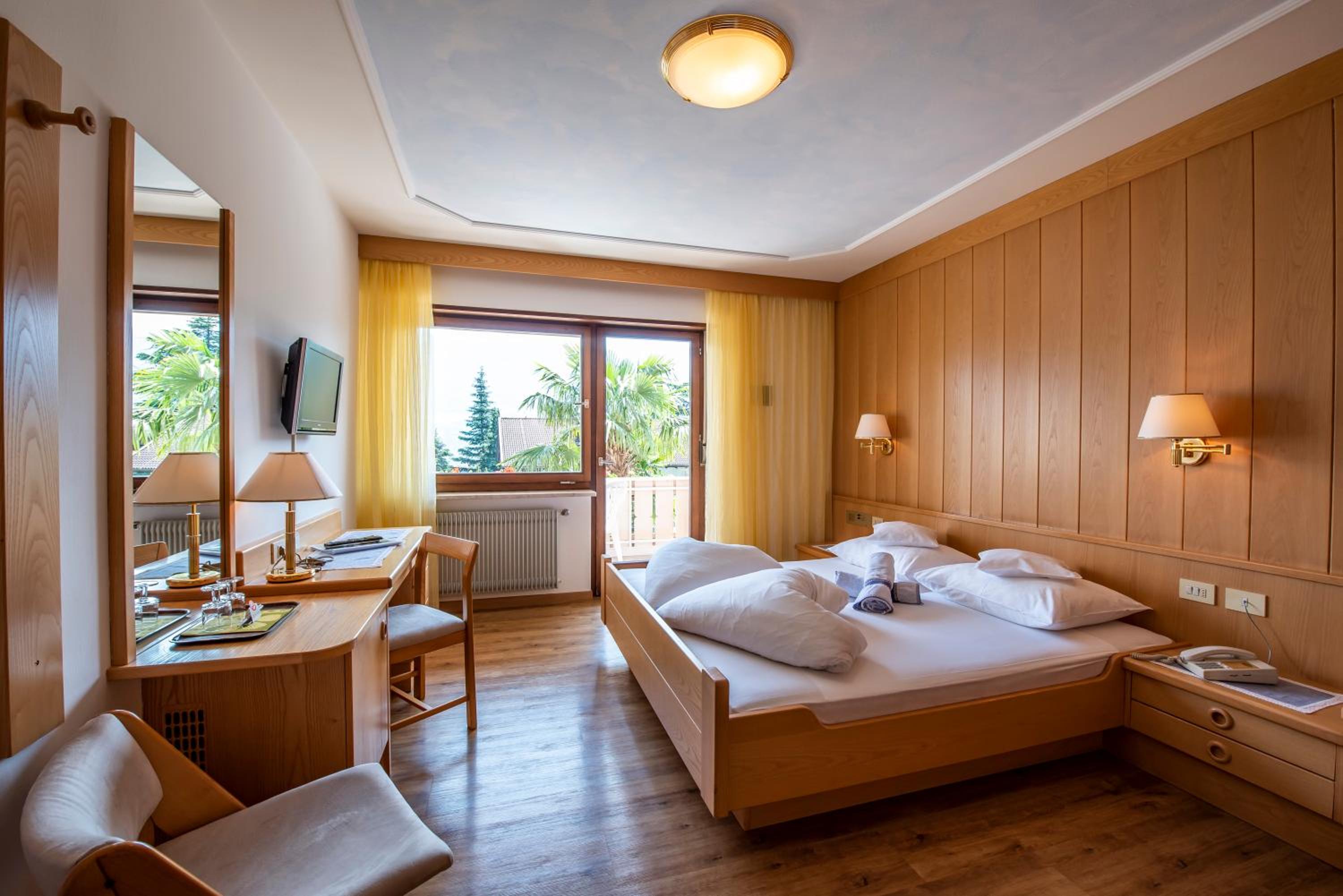 Double Room with Balcony