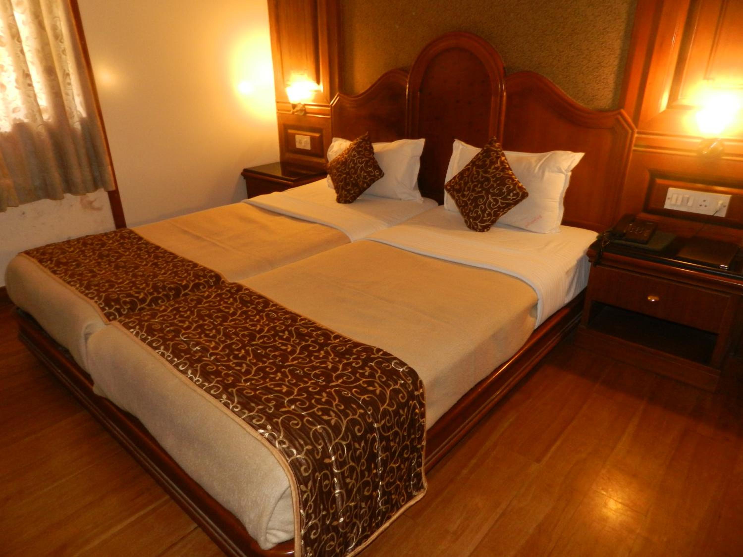 Deluxe Ac Room