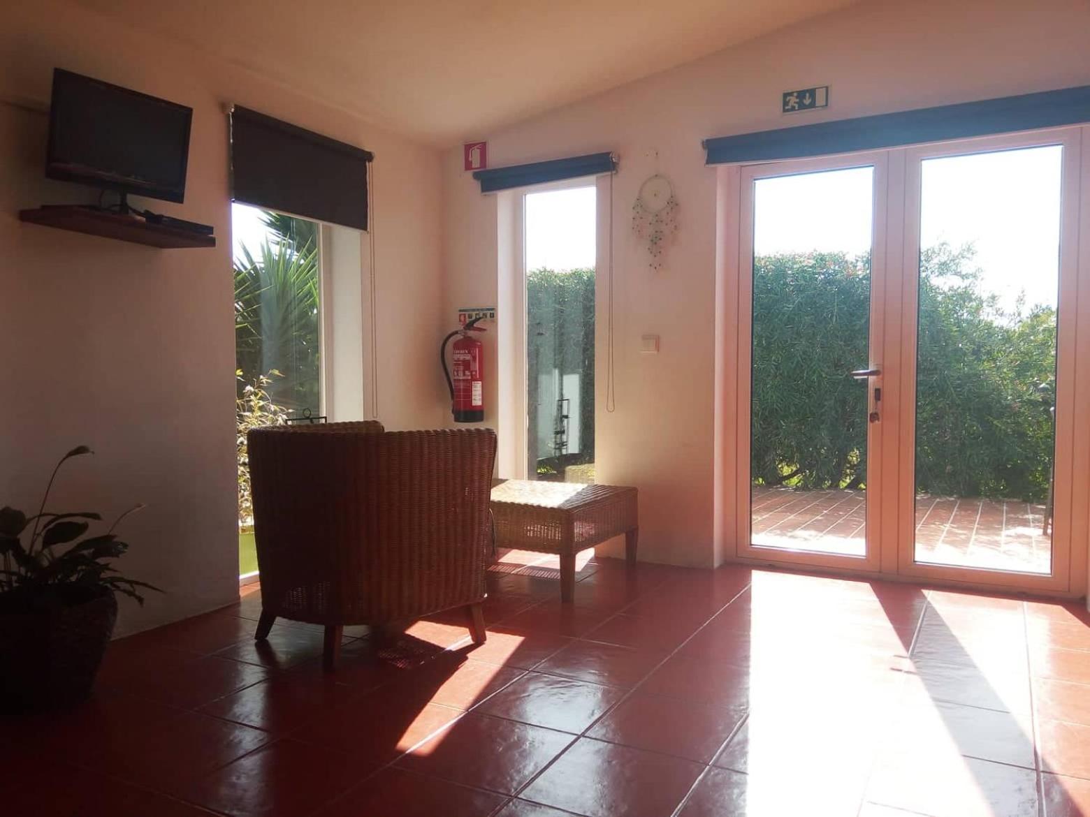 One-Bedroom House photo 1
