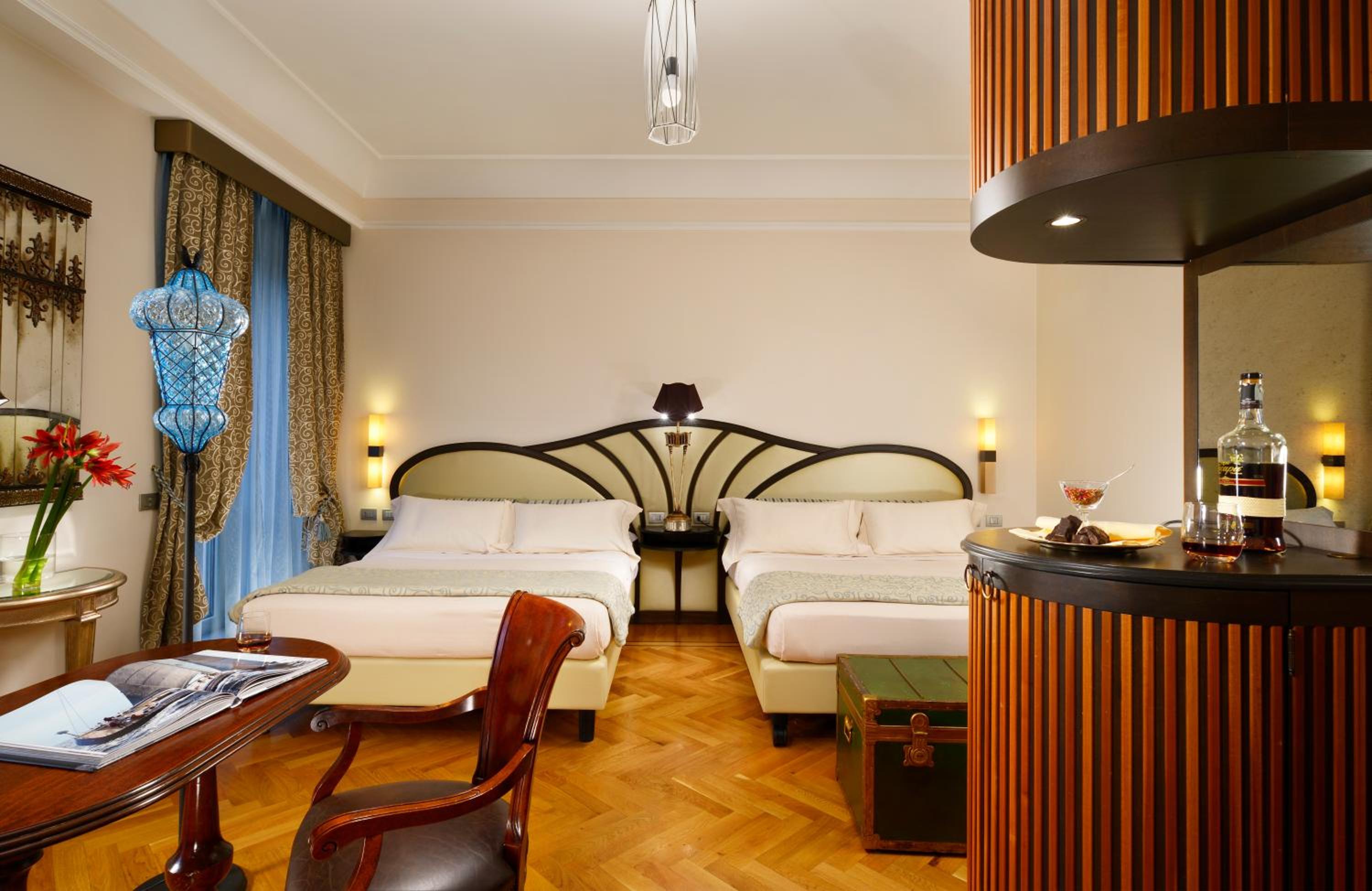 Family Room (4 Adults)