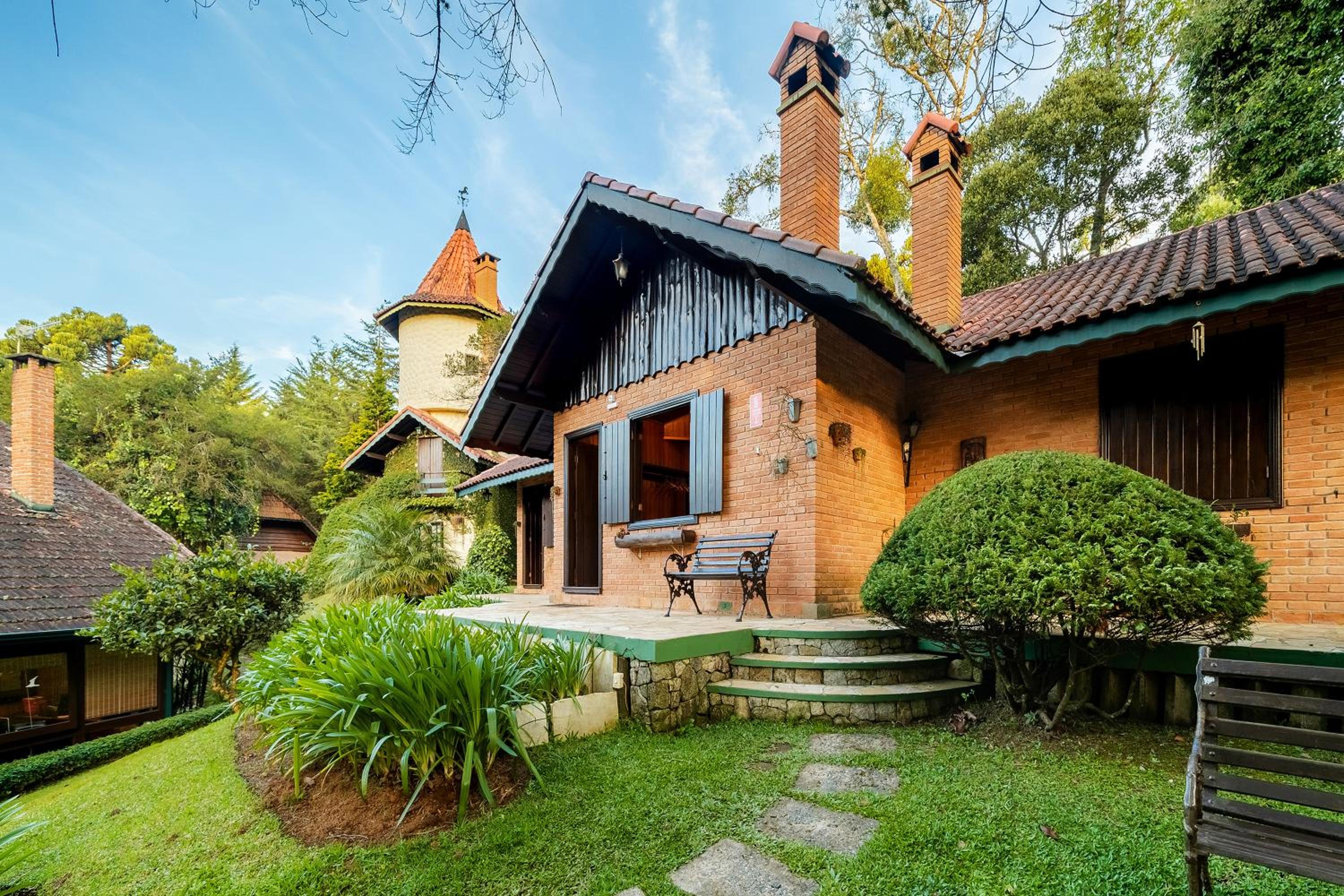 Chalet (4 Adults) photo 2