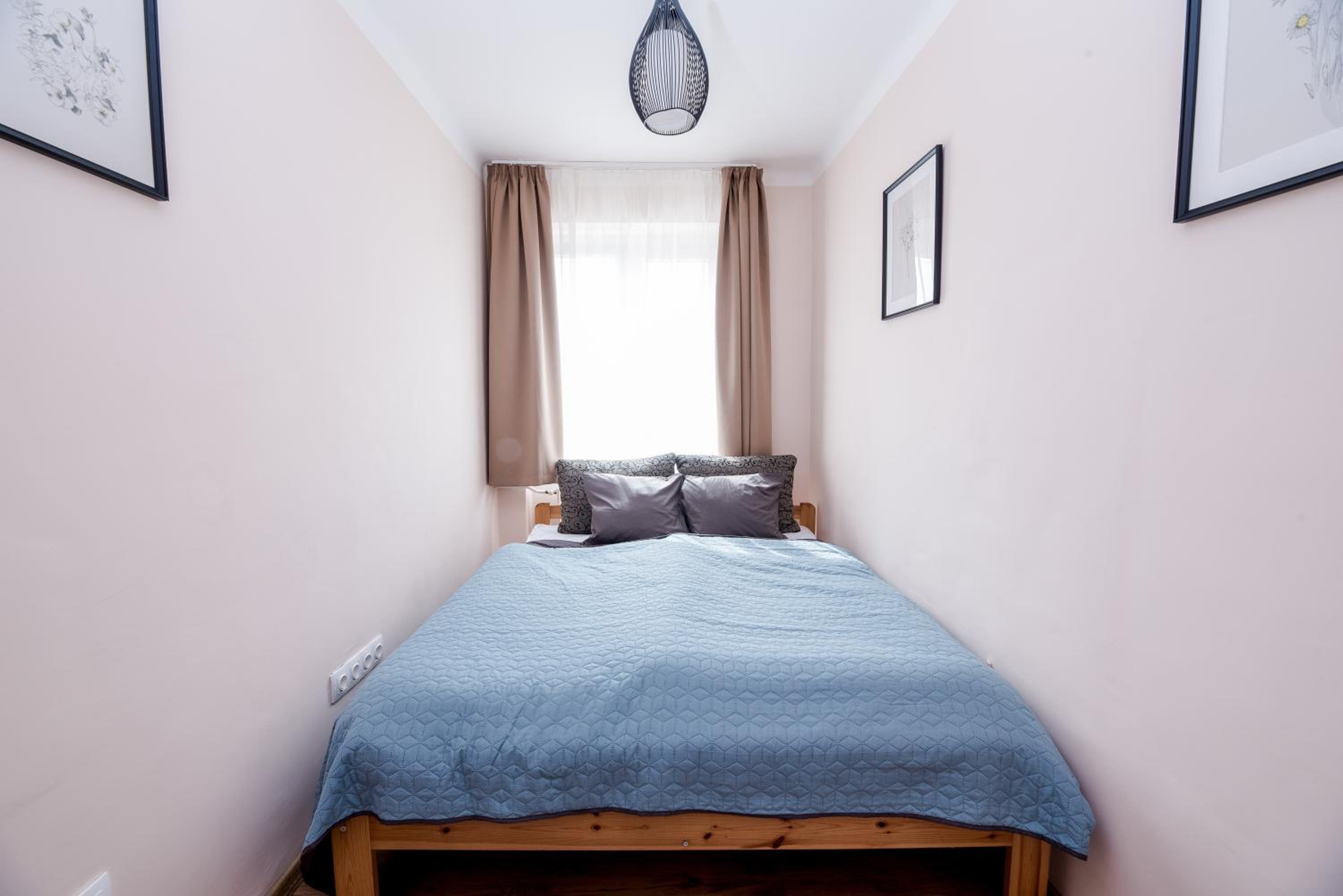 Two-Bedroom Apartment - Photo 11